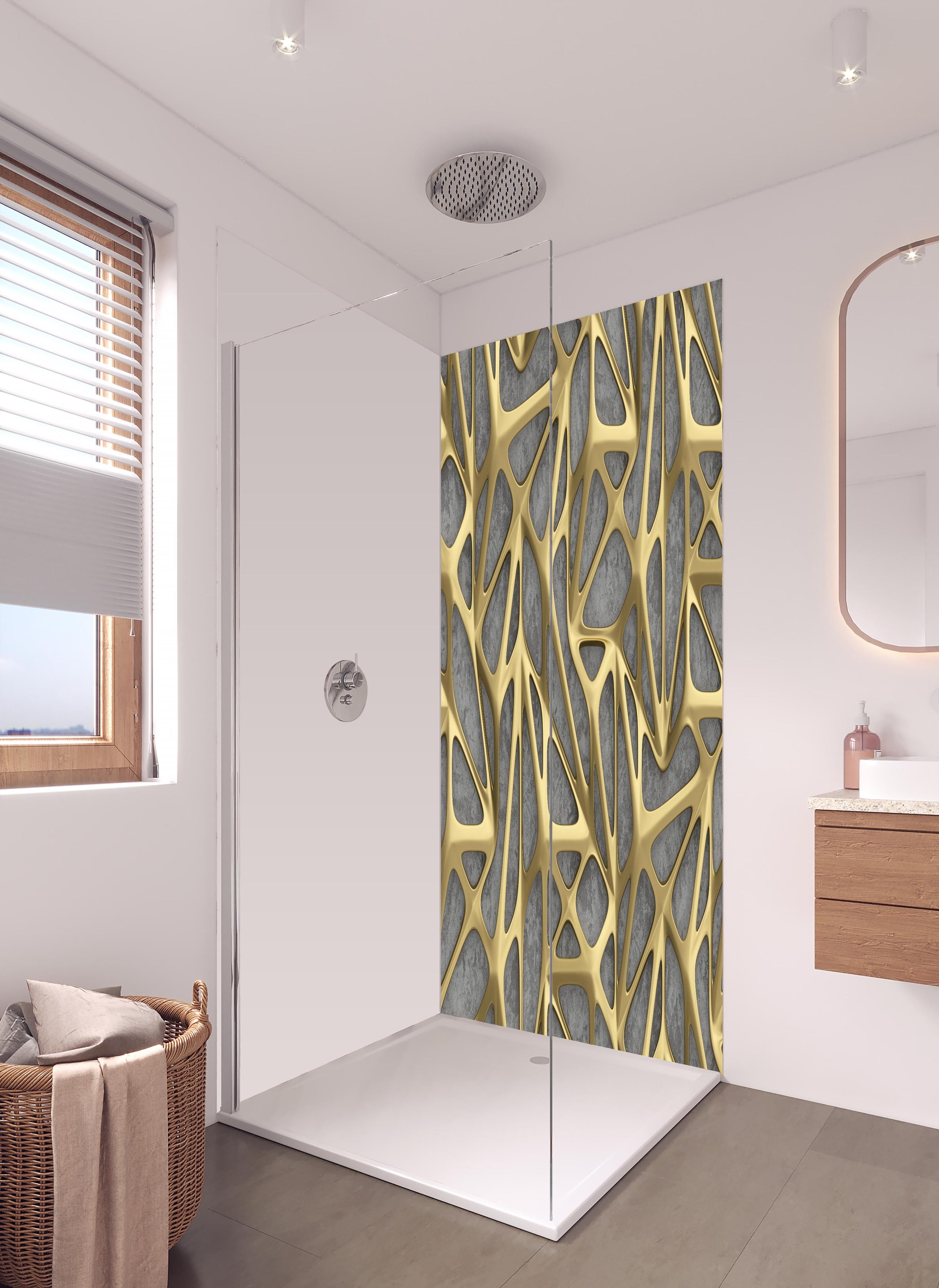 Duschrückwand - Goldenes Gitter Muster in hellem Badezimmer mit Regenduschkopf - zweiteilige Eck-Duschrückwand