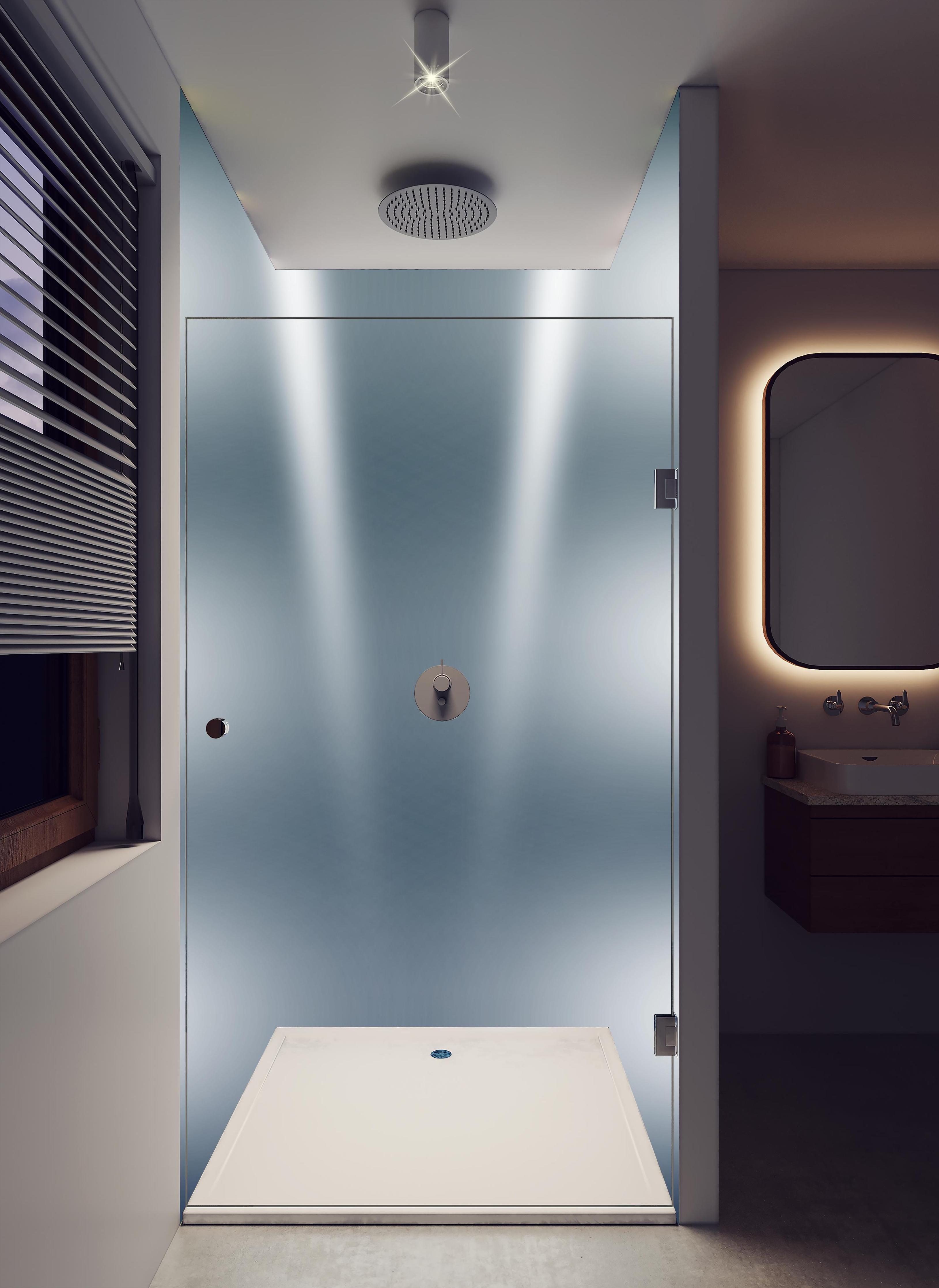 Duschrückwand - Grau-Weiße Leuchtende Abstraktion Hintergrund in hellem Badezimmer mit Regenduschkopf - zweiteilige Eck-Duschrückwand