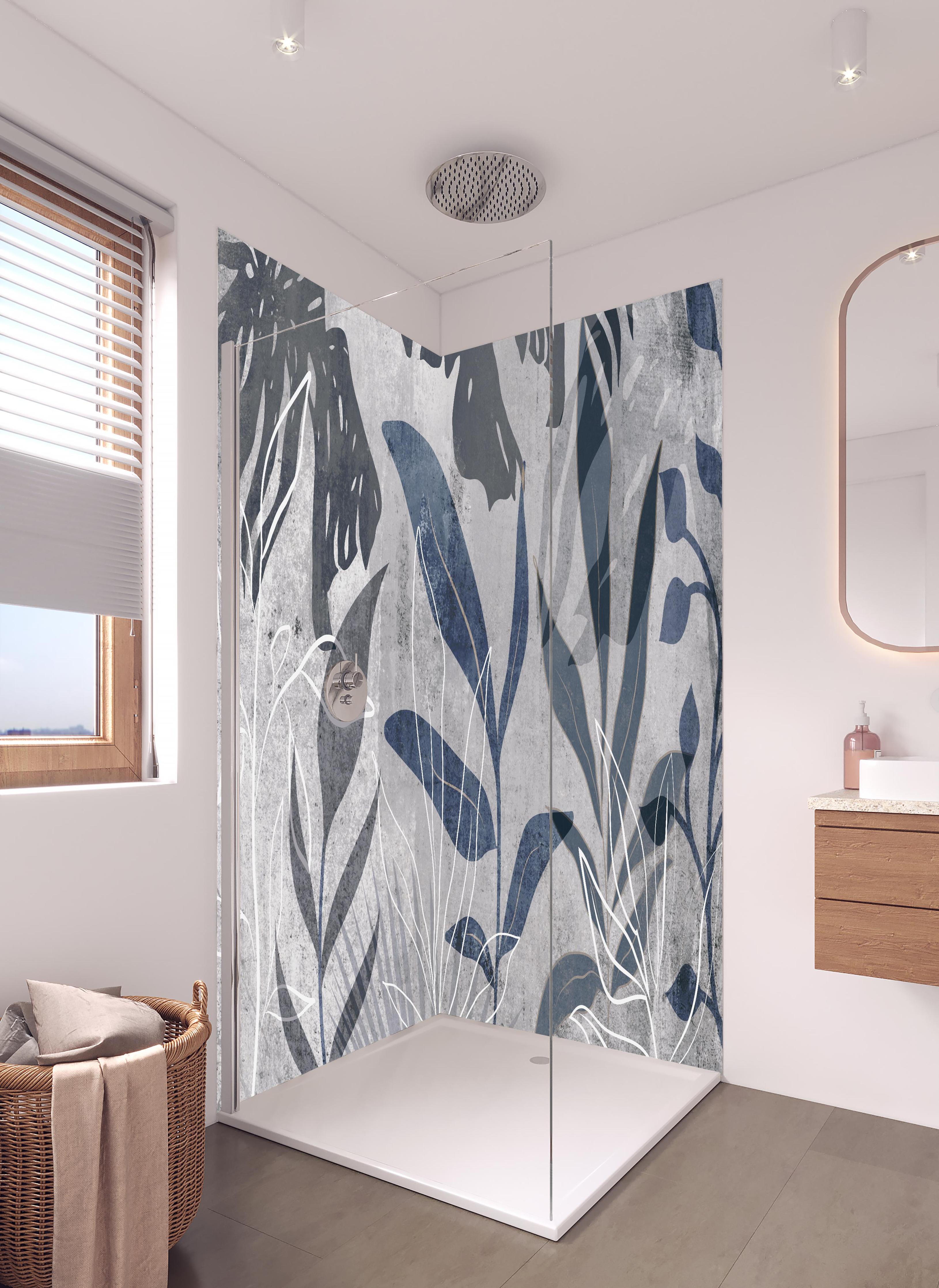 Duschrückwand - Grau-weißes botanisches Wandbild modern in hellem Badezimmer mit Regenduschkopf - zweiteilige Eck-Duschrückwand