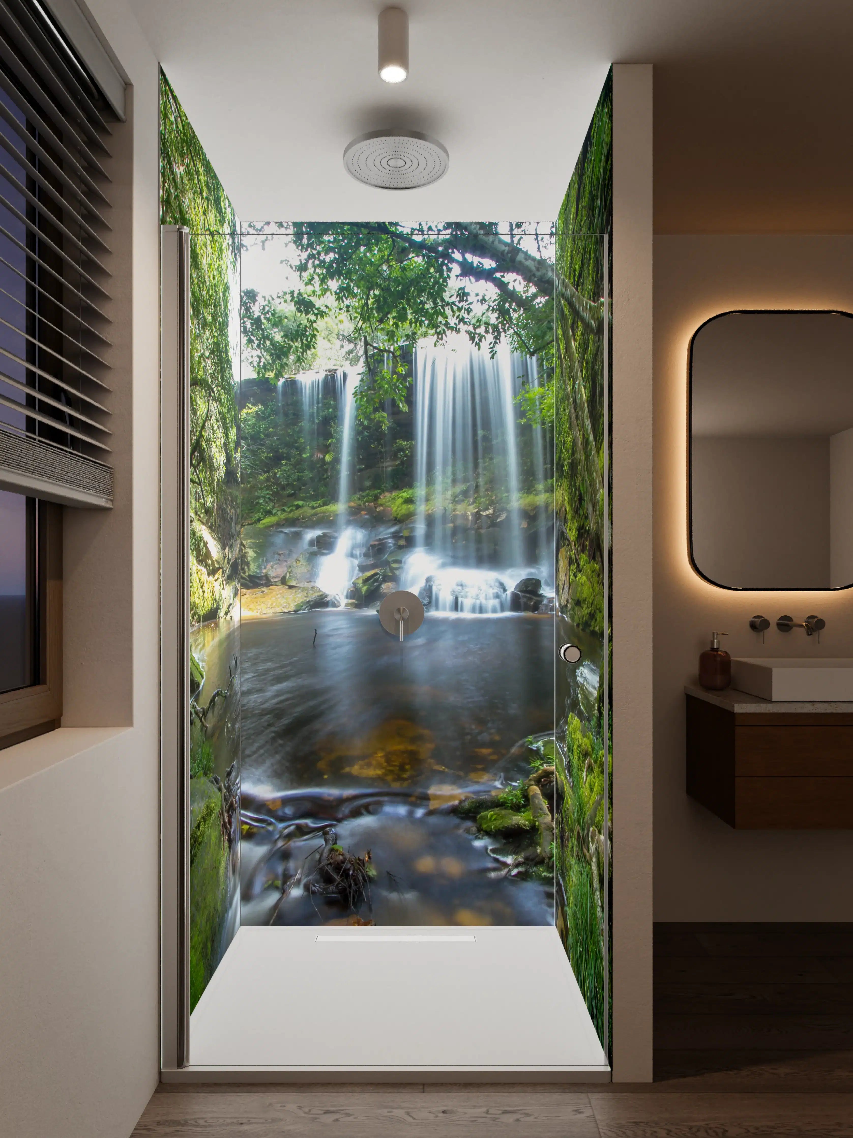 Duschrückwand - Grauer Wasserfall im Wald