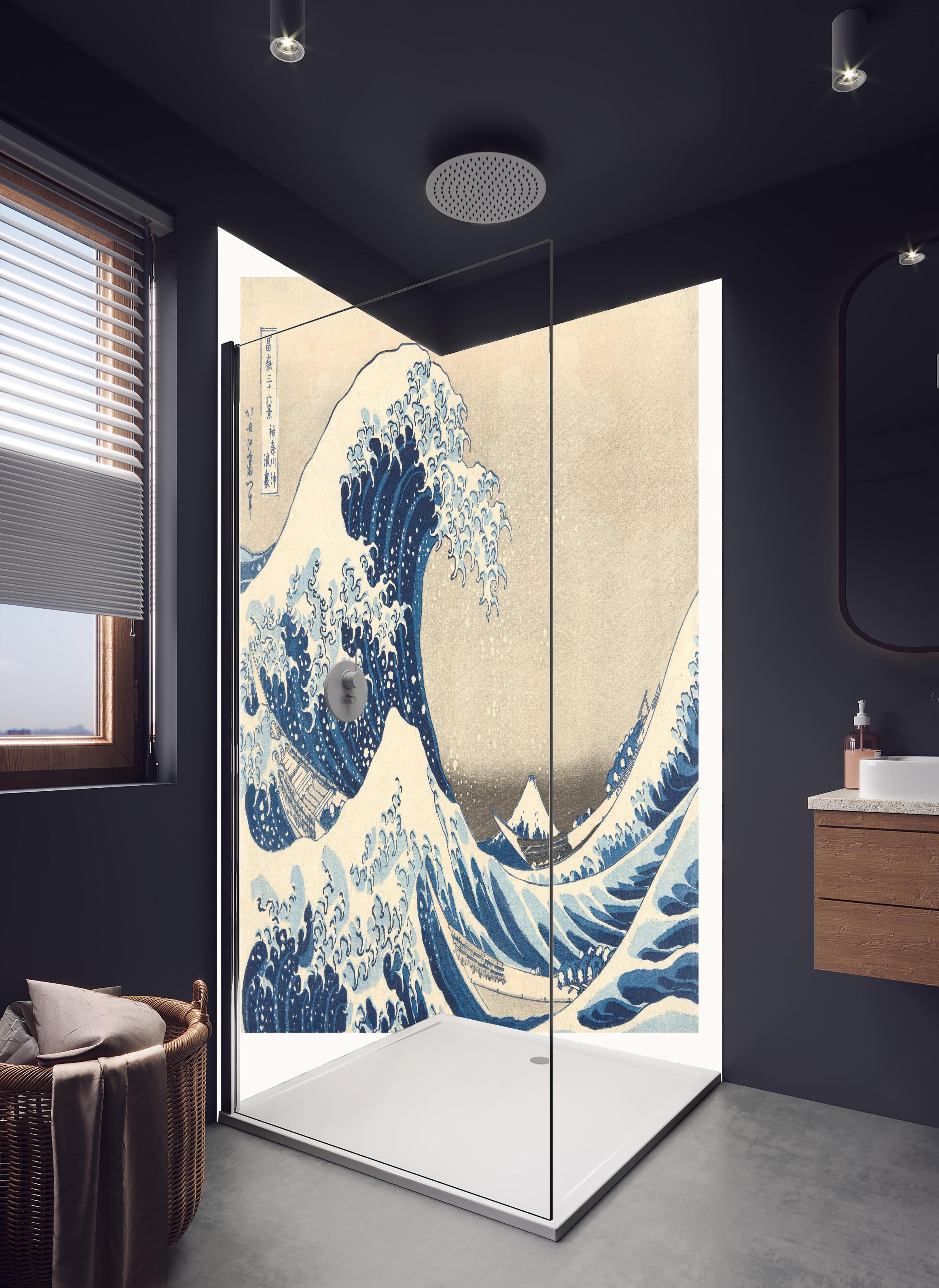 Duschrückwand - Große Wellen - Gemälde in hellem Badezimmer mit Regenduschkopf - zweiteilige Eck-Duschrückwand