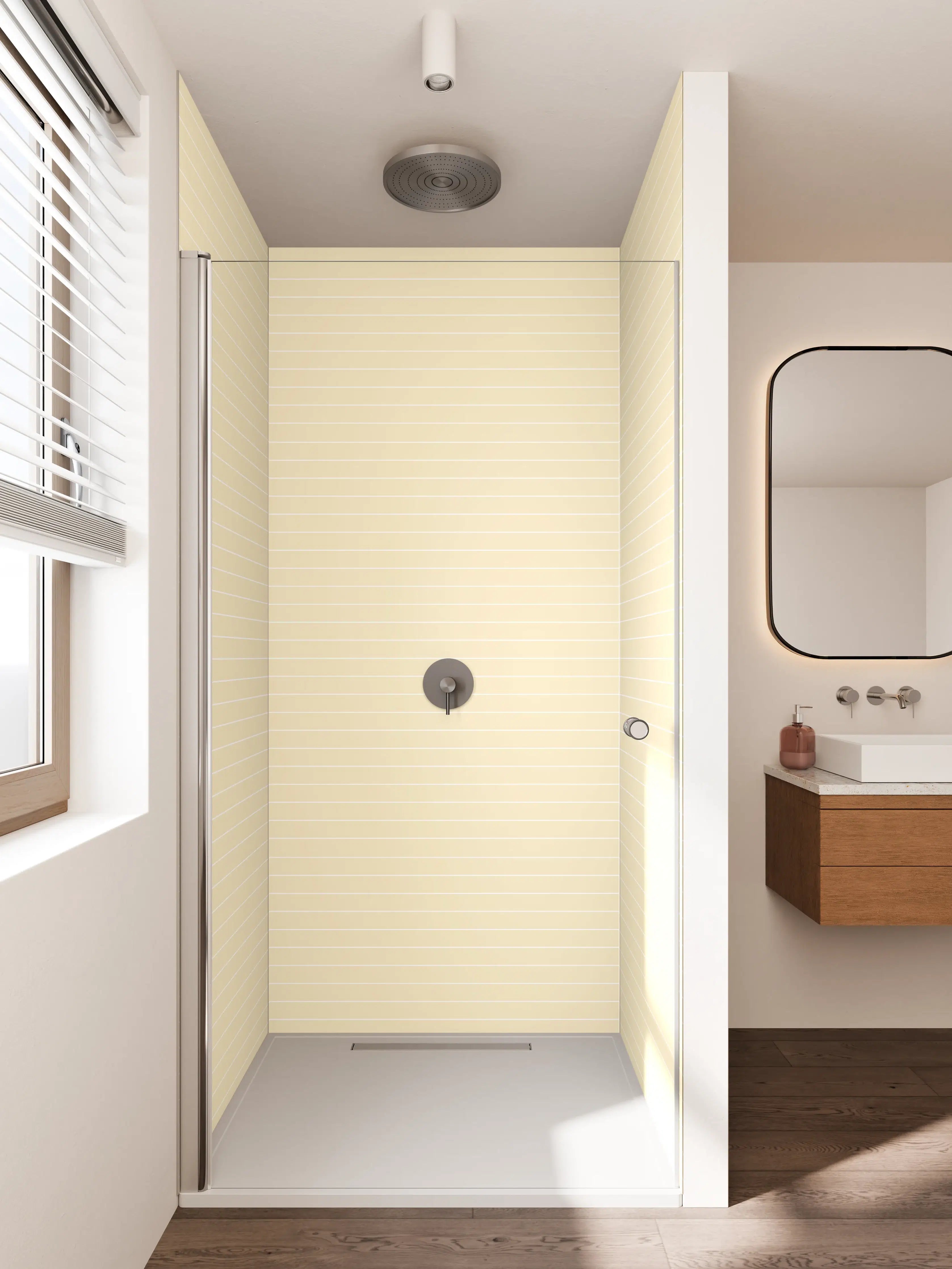 Duschrückwand - Helle, gestreifte Wand in Beige-Tönen