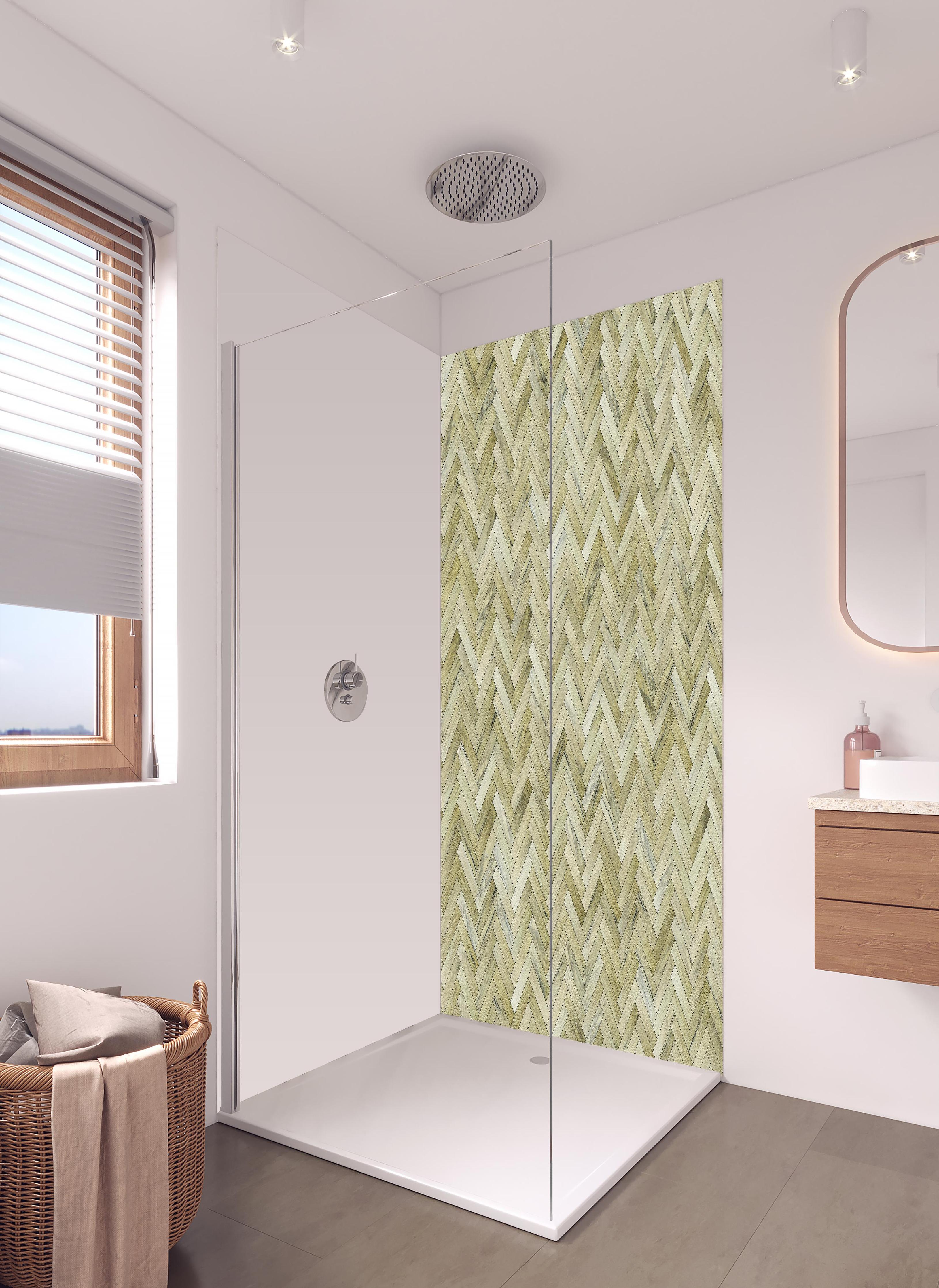 Duschrückwand - Helles Rechtecks Holzmuster in hellem Badezimmer mit Regenduschkopf - zweiteilige Eck-Duschrückwand