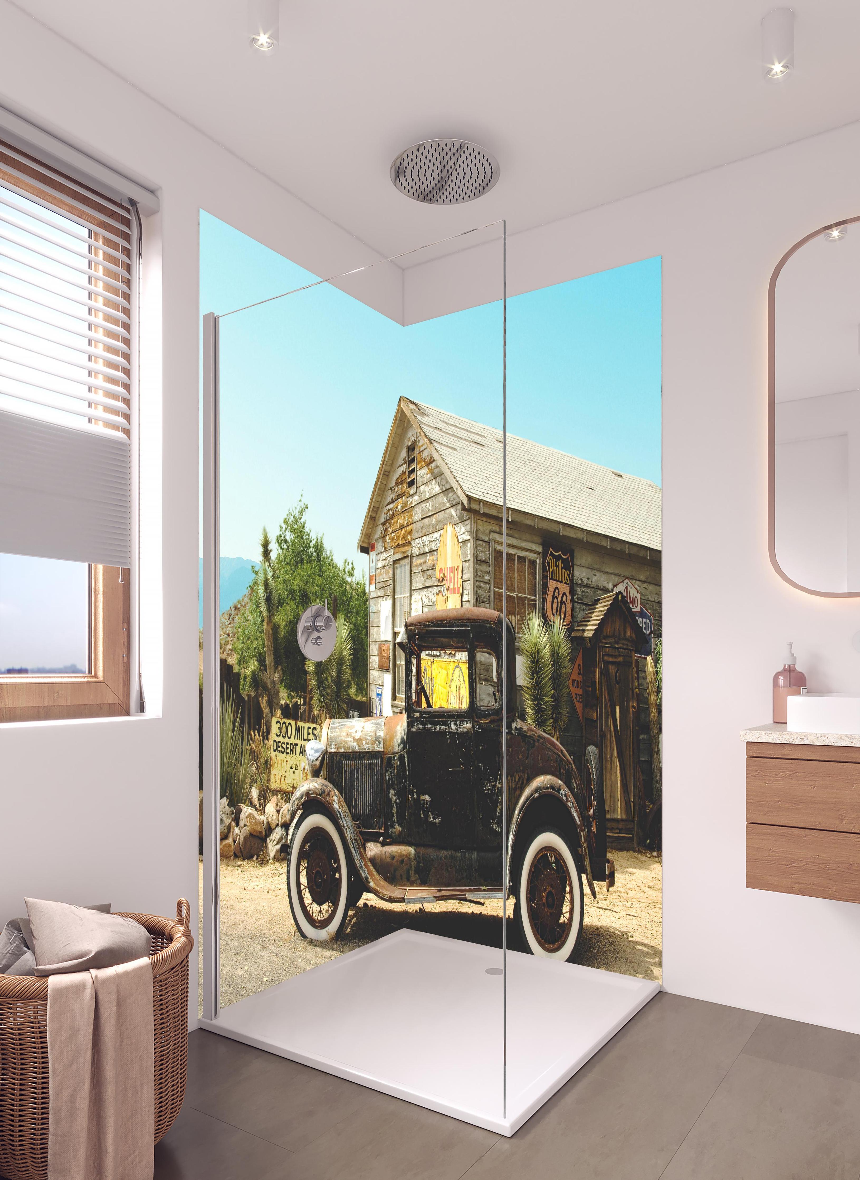 Duschrückwand - Historischer Oldtimer vor Arizona-Gebäude in hellem Badezimmer mit Regenduschkopf - zweiteilige Eck-Duschrückwand