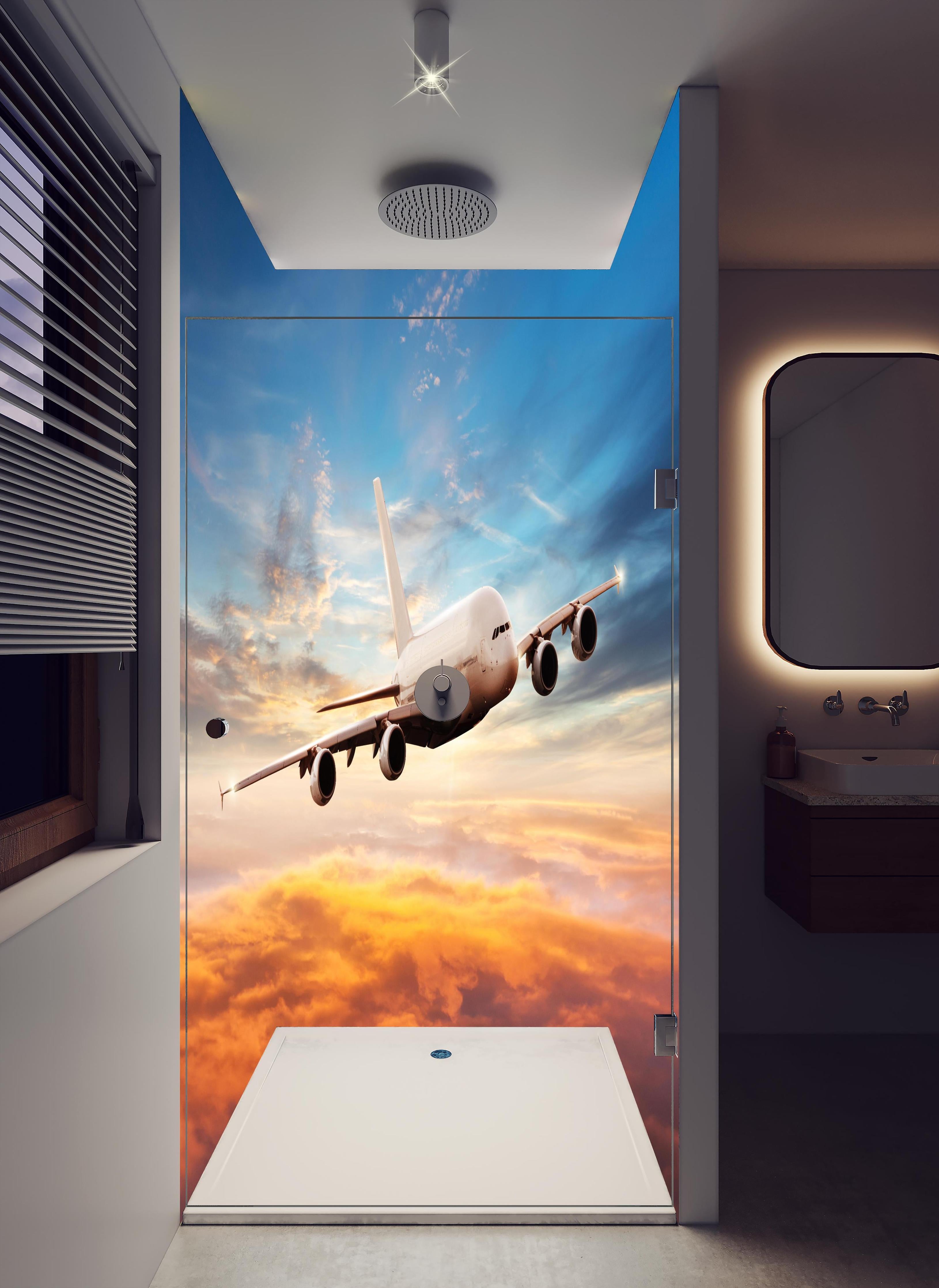 Duschrückwand - Jet im Sonnenuntergang über Wolken in hellem Badezimmer mit Regenduschkopf - zweiteilige Eck-Duschrückwand