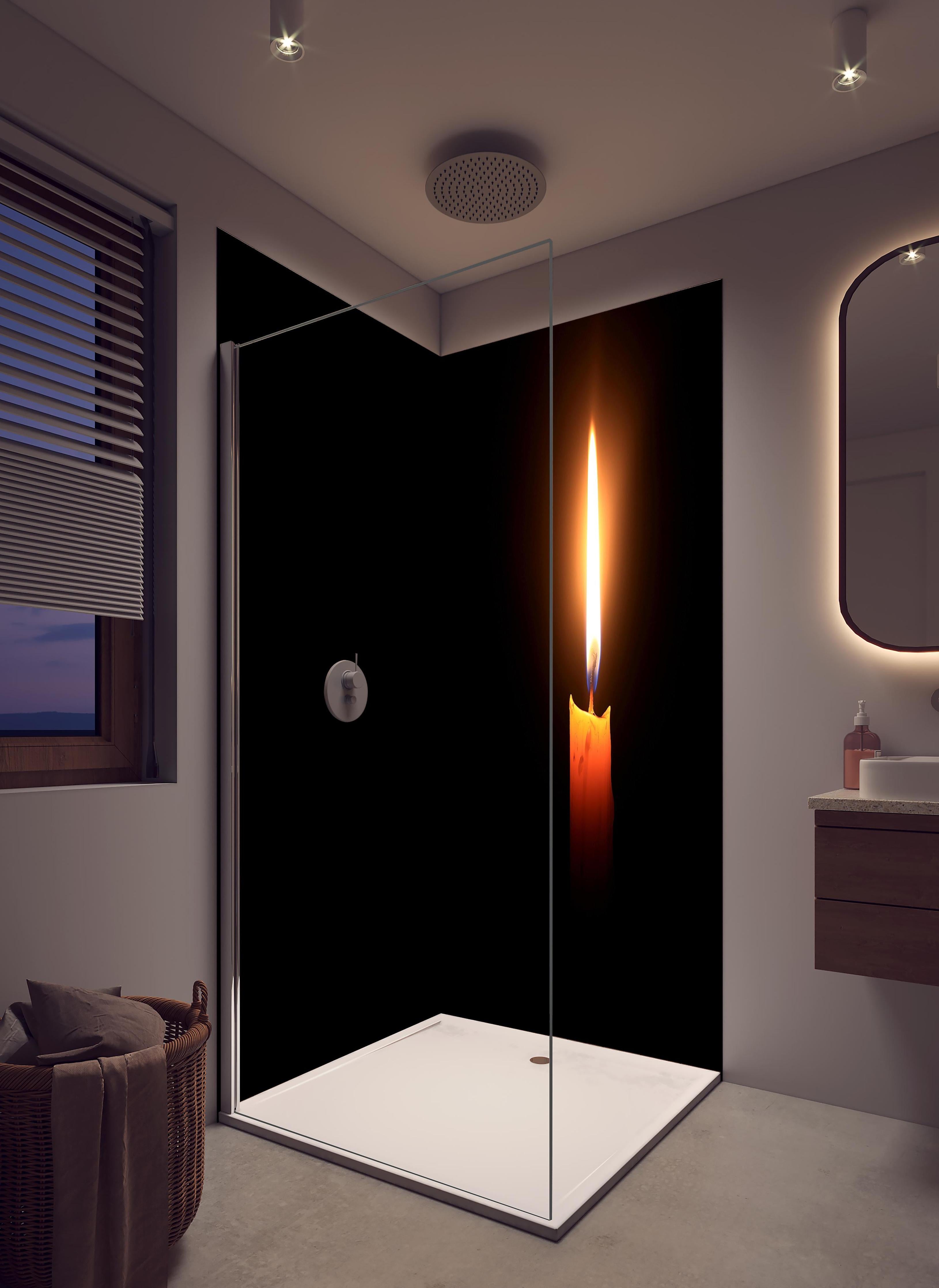 Duschrückwand - Kerzenlicht im Dunklen in hellem Badezimmer mit Regenduschkopf - zweiteilige Eck-Duschrückwand