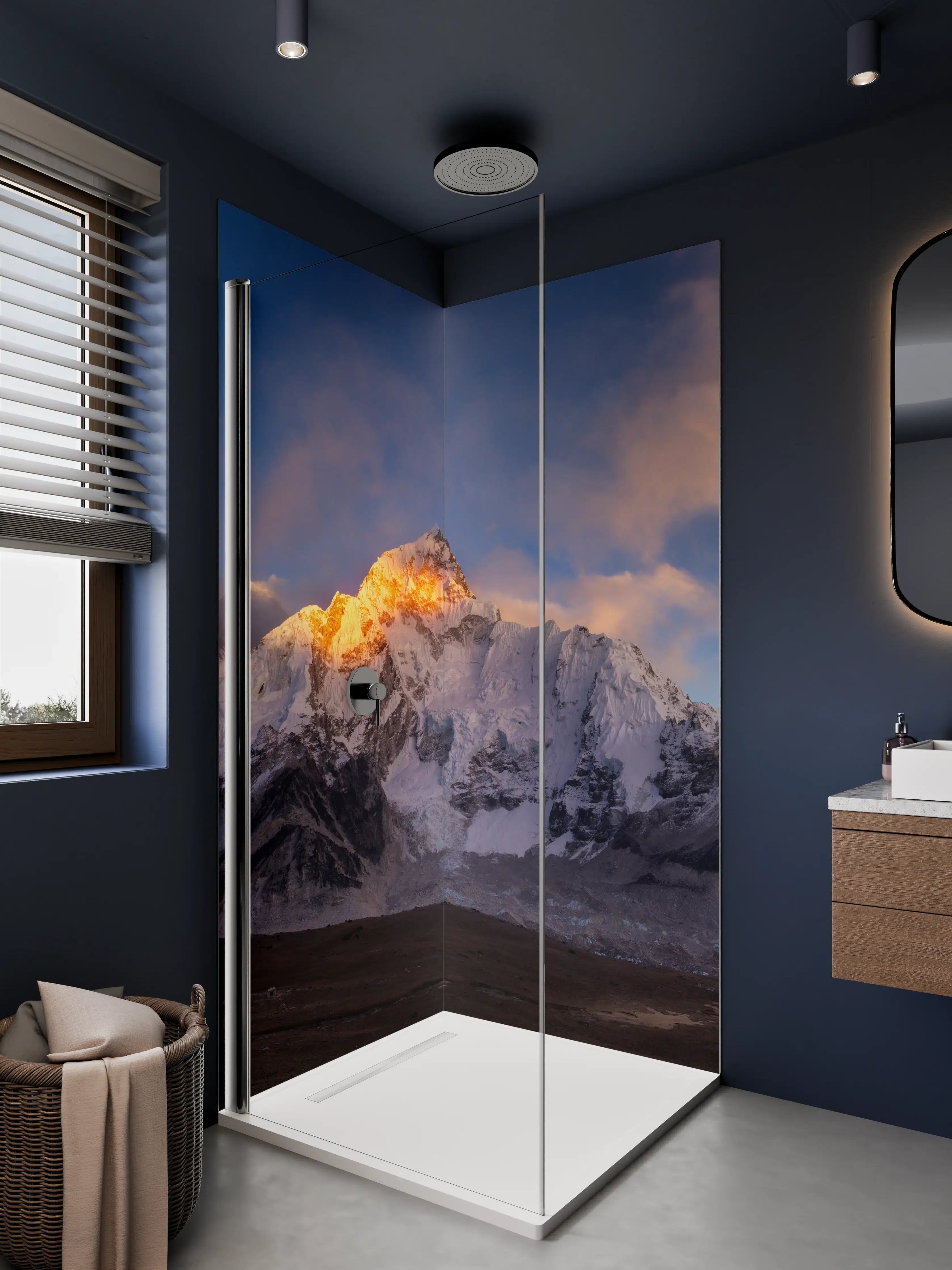 Duschrückwand - Majestätische Bergpanorama bei Sonnenaufgang