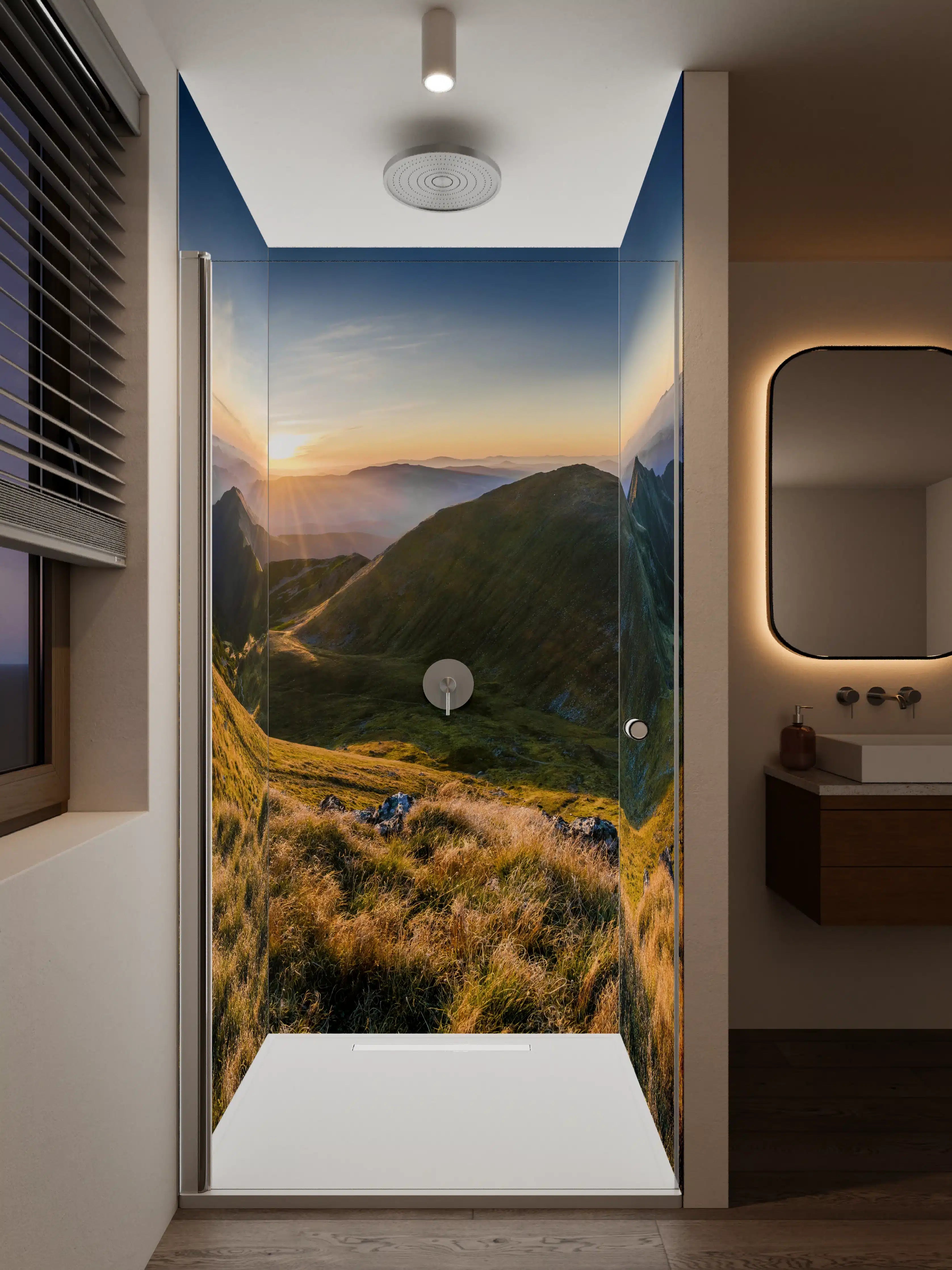 Duschrückwand - Morgengrauen über den Gipfeln