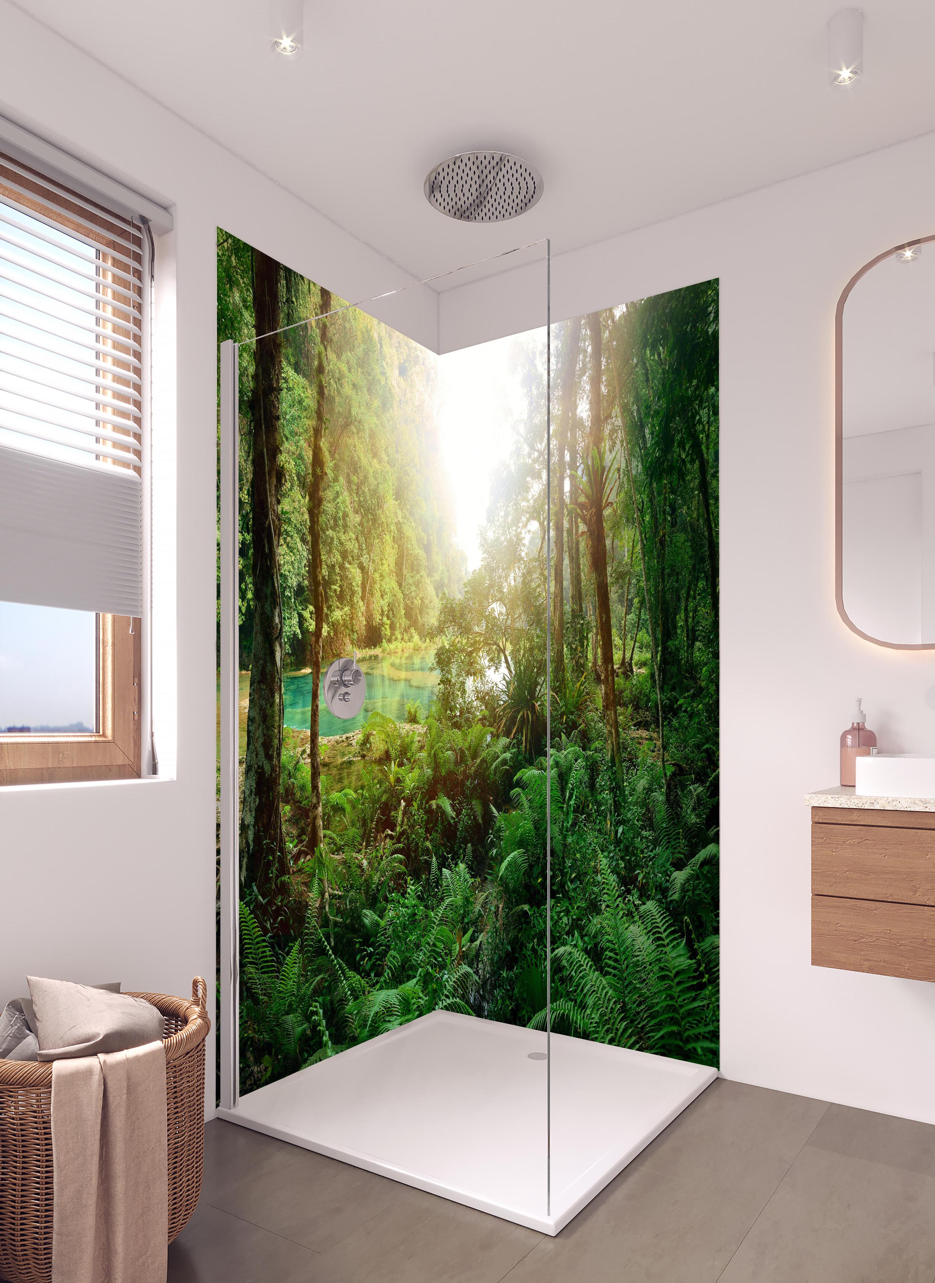 Duschrückwand - Mysteriöser Maya-Dschungel in hellem Badezimmer mit Regenduschkopf - zweiteilige Eck-Duschrückwand