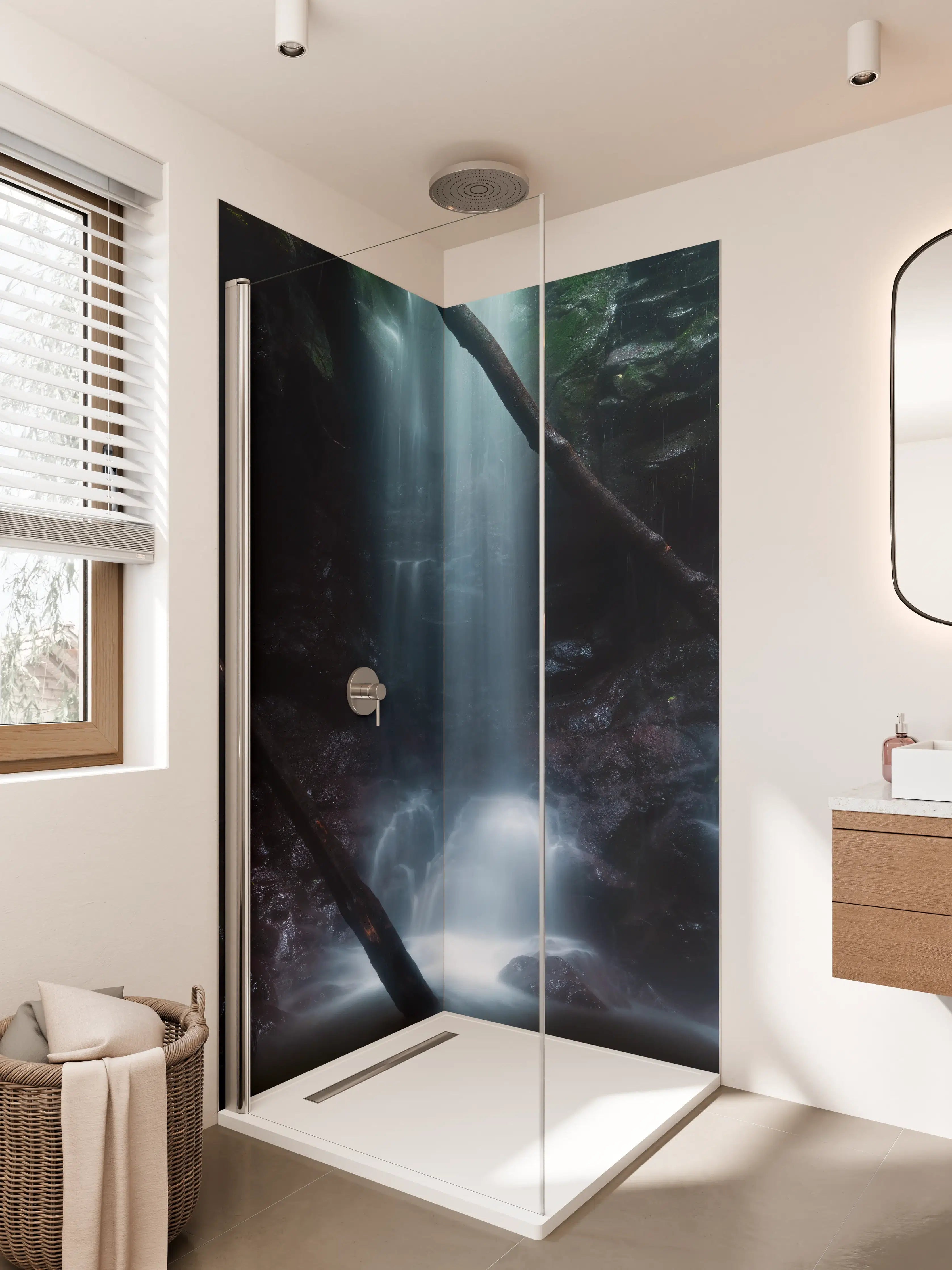 Duschrückwand - Mystischer Wasserfall im Schatten