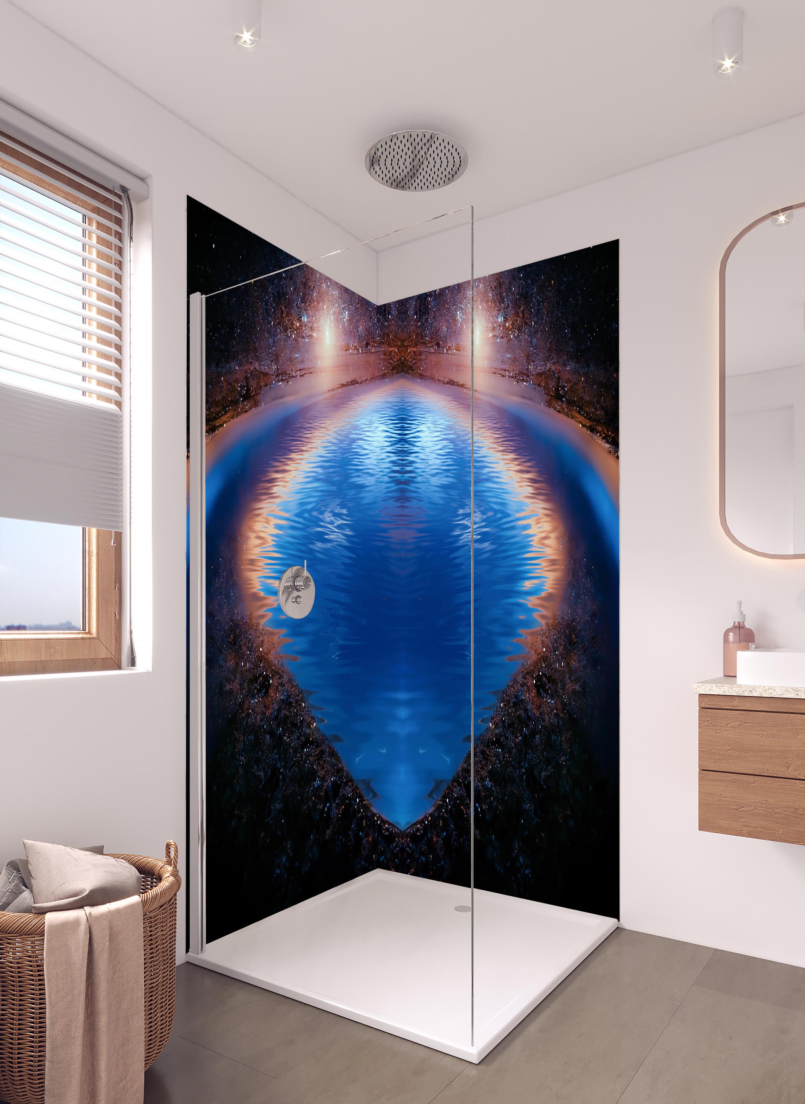 Duschrückwand - Nächtliche Fantasielandschaft in hellem Badezimmer mit Regenduschkopf - zweiteilige Eck-Duschrückwand