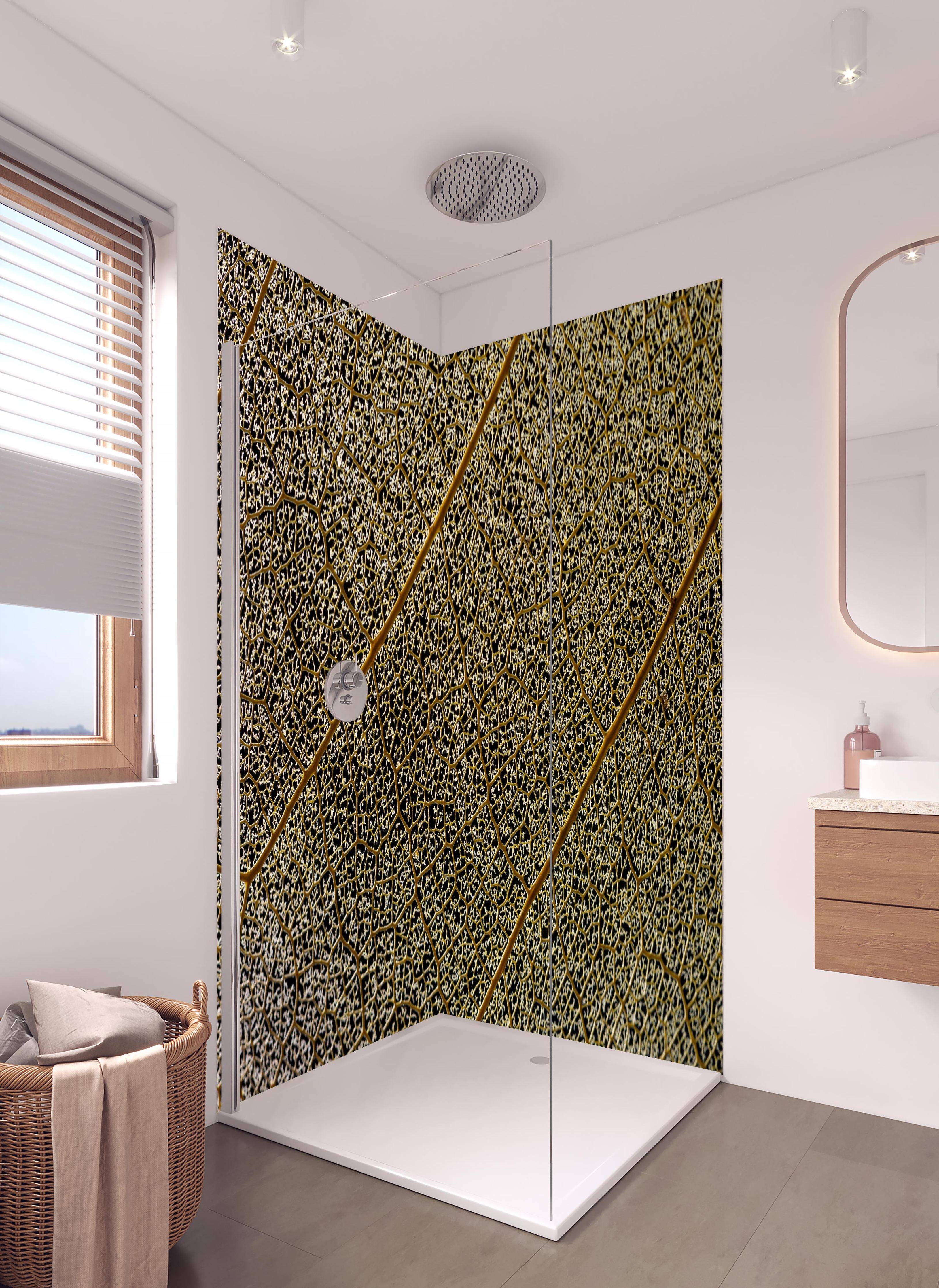 Duschrückwand - Nahaufnahme Blattstruktur mit Adern in hellem Badezimmer mit Regenduschkopf - zweiteilige Eck-Duschrückwand