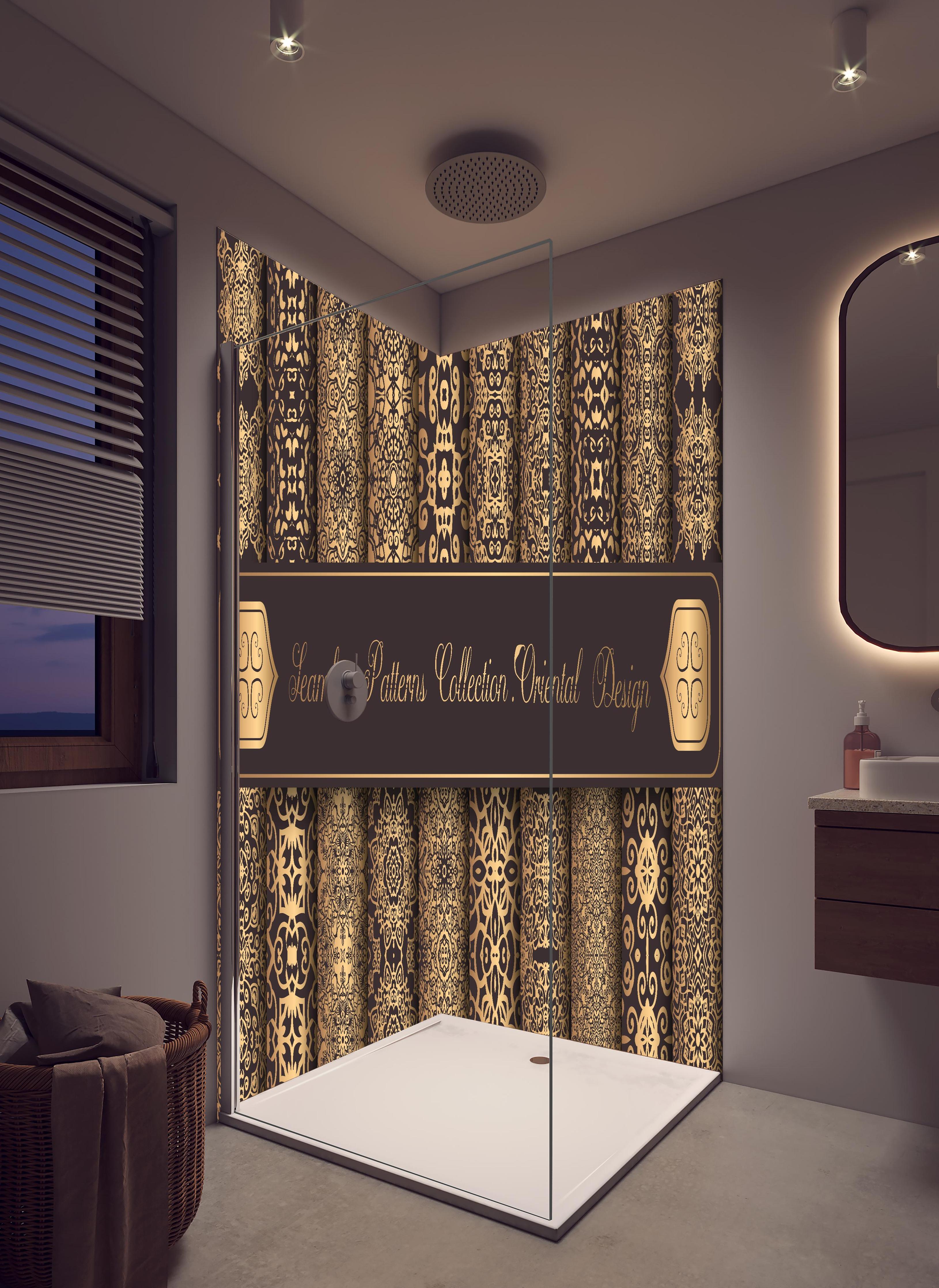 Duschrückwand - Nahtlose Muster mit goldenen Ornamenten in hellem Badezimmer mit Regenduschkopf - zweiteilige Eck-Duschrückwand