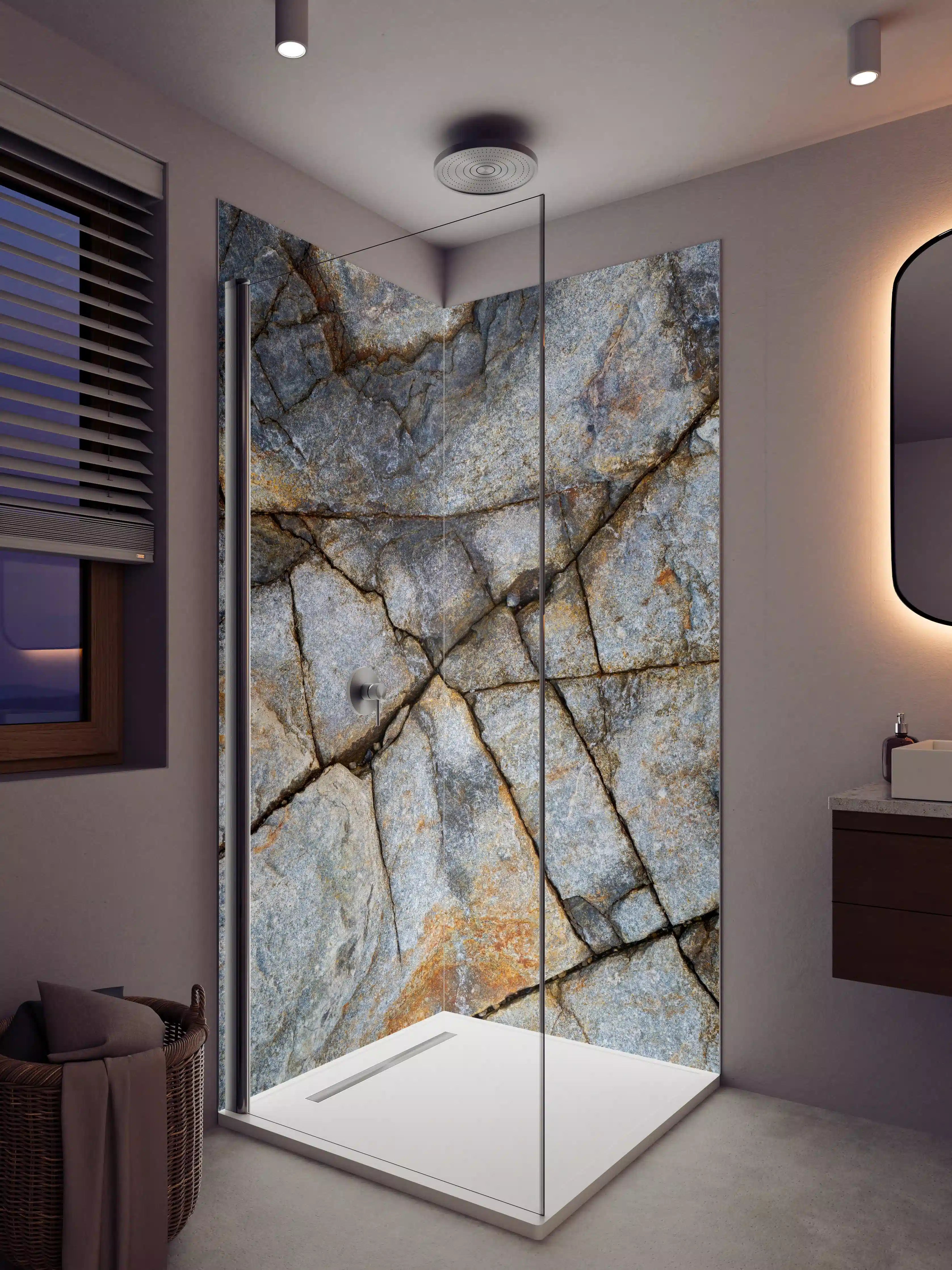 Duschrückwand - Naturstein mit braunen und grauen Nuancen