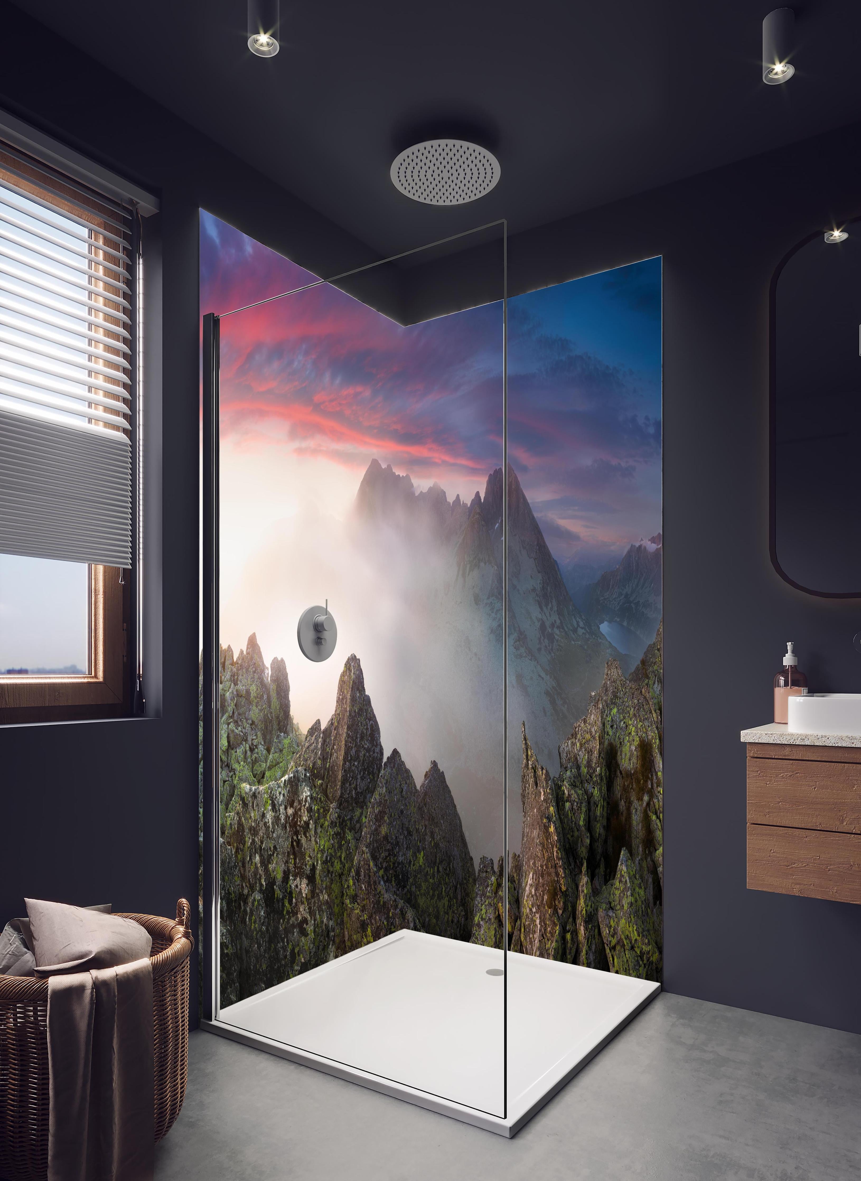 Duschrückwand - Nebeliger Blick auf Fairytale Berge, Slowakei in hellem Badezimmer mit Regenduschkopf - zweiteilige Eck-Duschrückwand