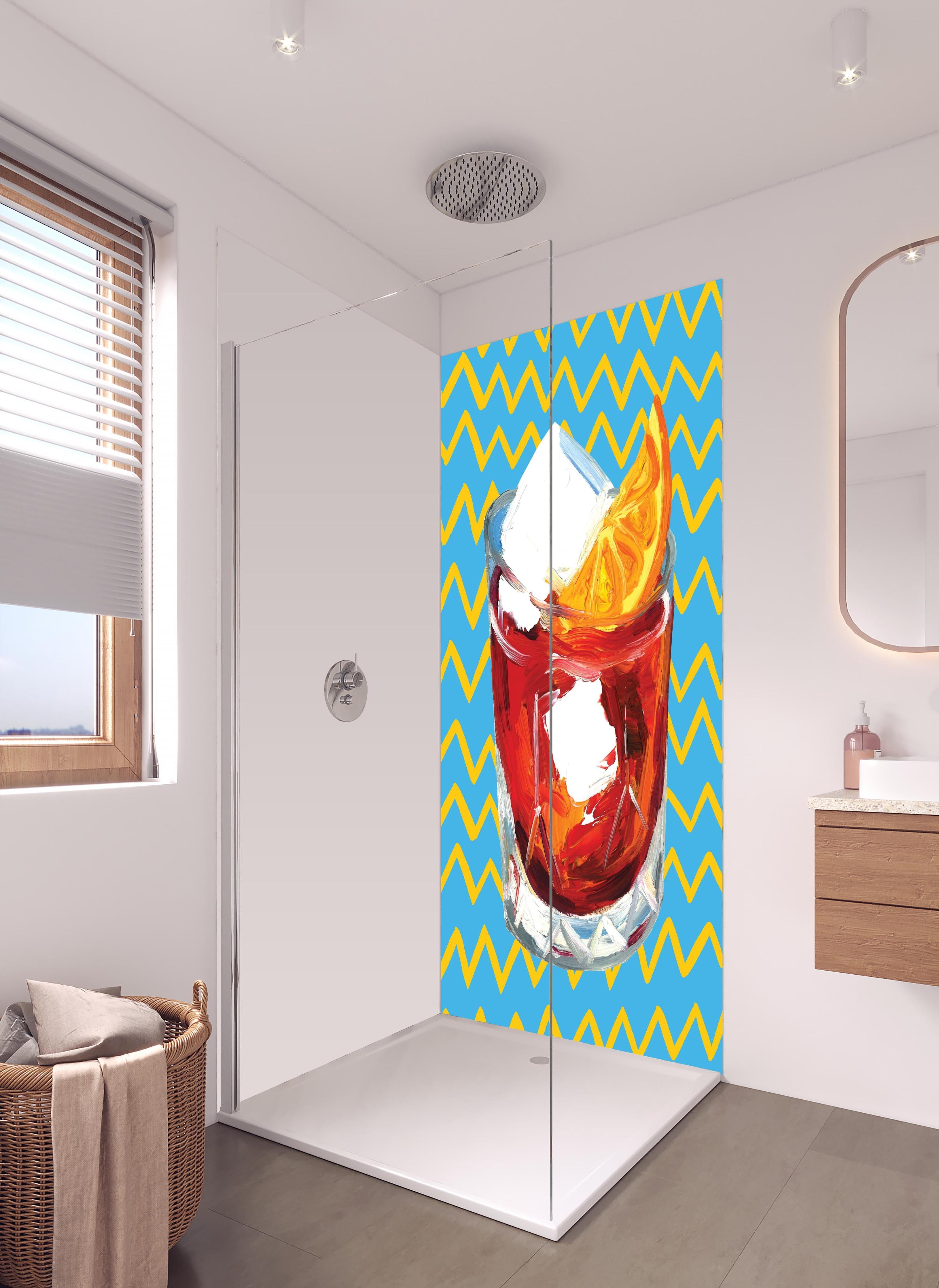 Duschrückwand - Negroni Cocktail - Acryl Gemälde in hellem Badezimmer mit Regenduschkopf - zweiteilige Eck-Duschrückwand