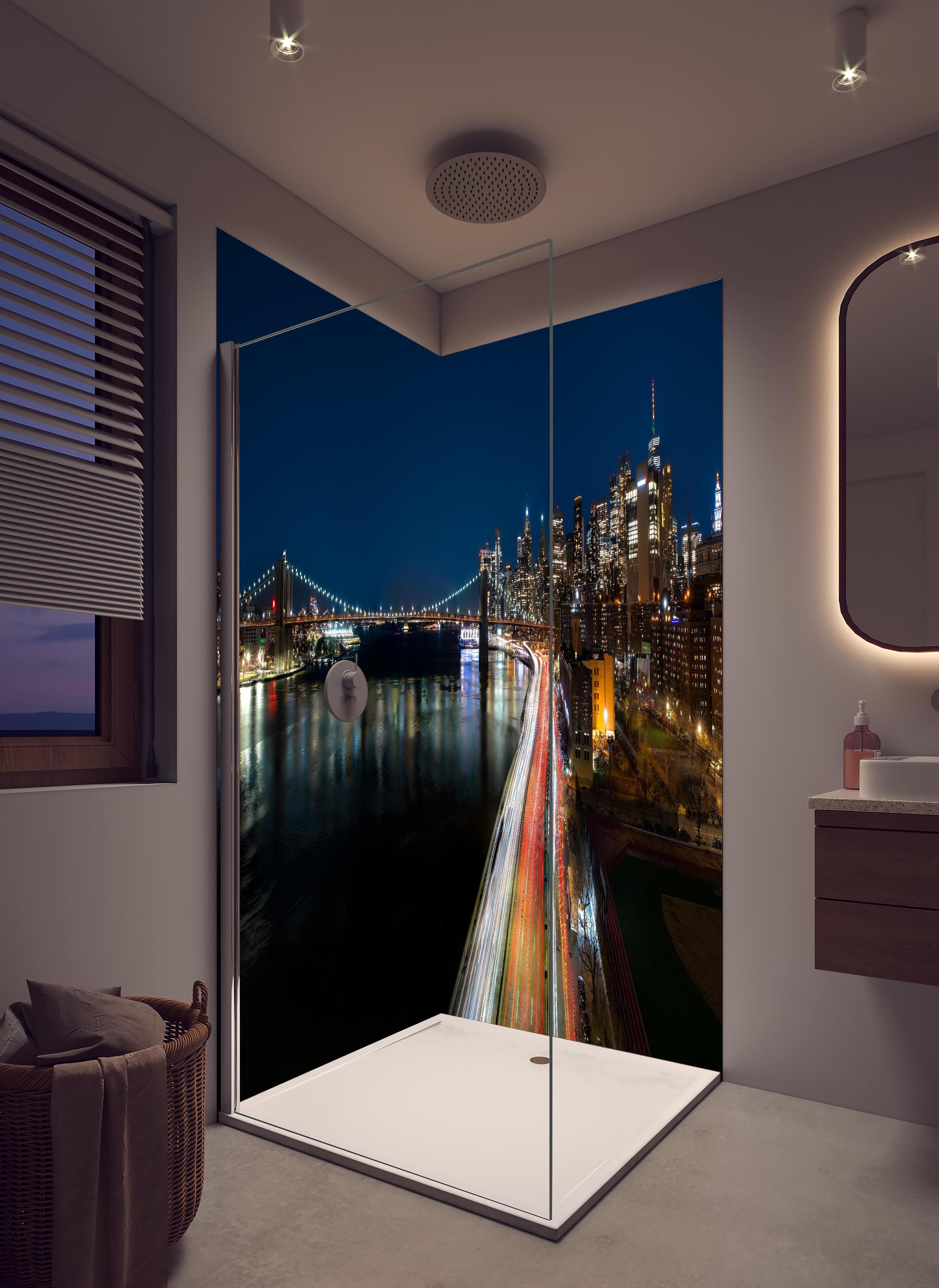 Duschrückwand - New York Light Night in hellem Badezimmer mit Regenduschkopf - zweiteilige Eck-Duschrückwand