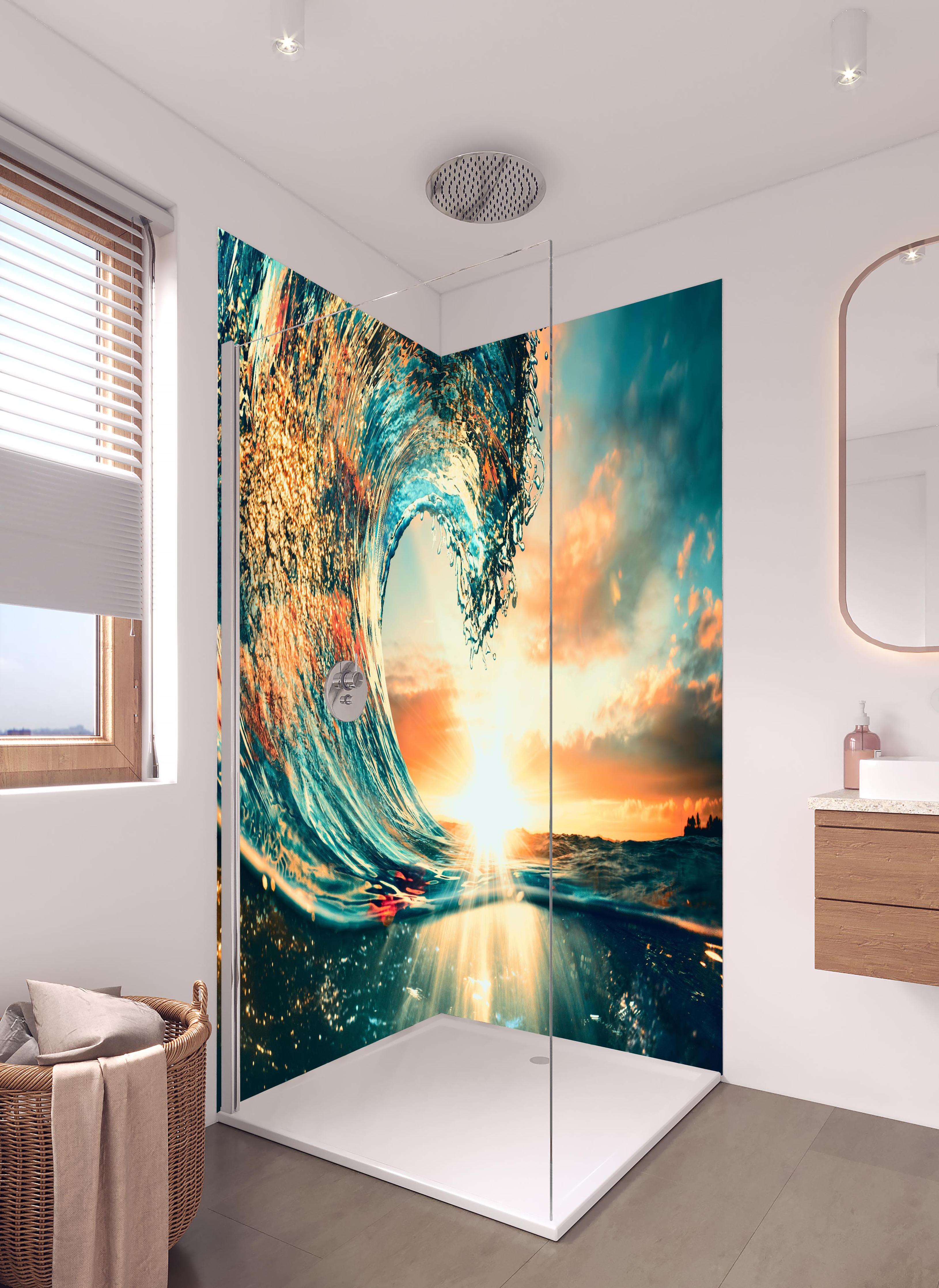 Duschrückwand - Ozean Welle im Sonnenuntergang in hellem Badezimmer mit Regenduschkopf - zweiteilige Eck-Duschrückwand