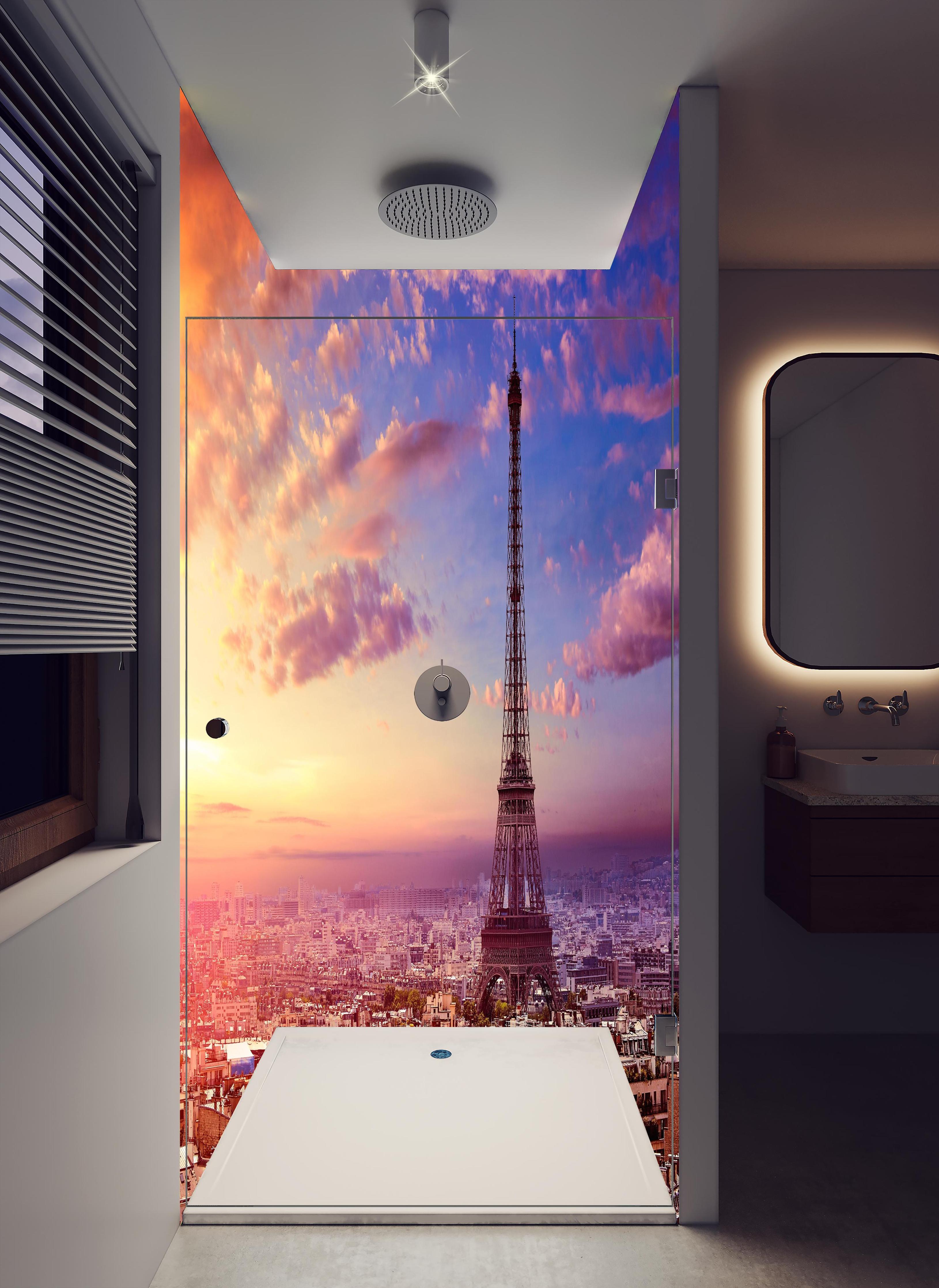 Duschrückwand - Pariser Eiffelturm aus der Luft in hellem Badezimmer mit Regenduschkopf - zweiteilige Eck-Duschrückwand