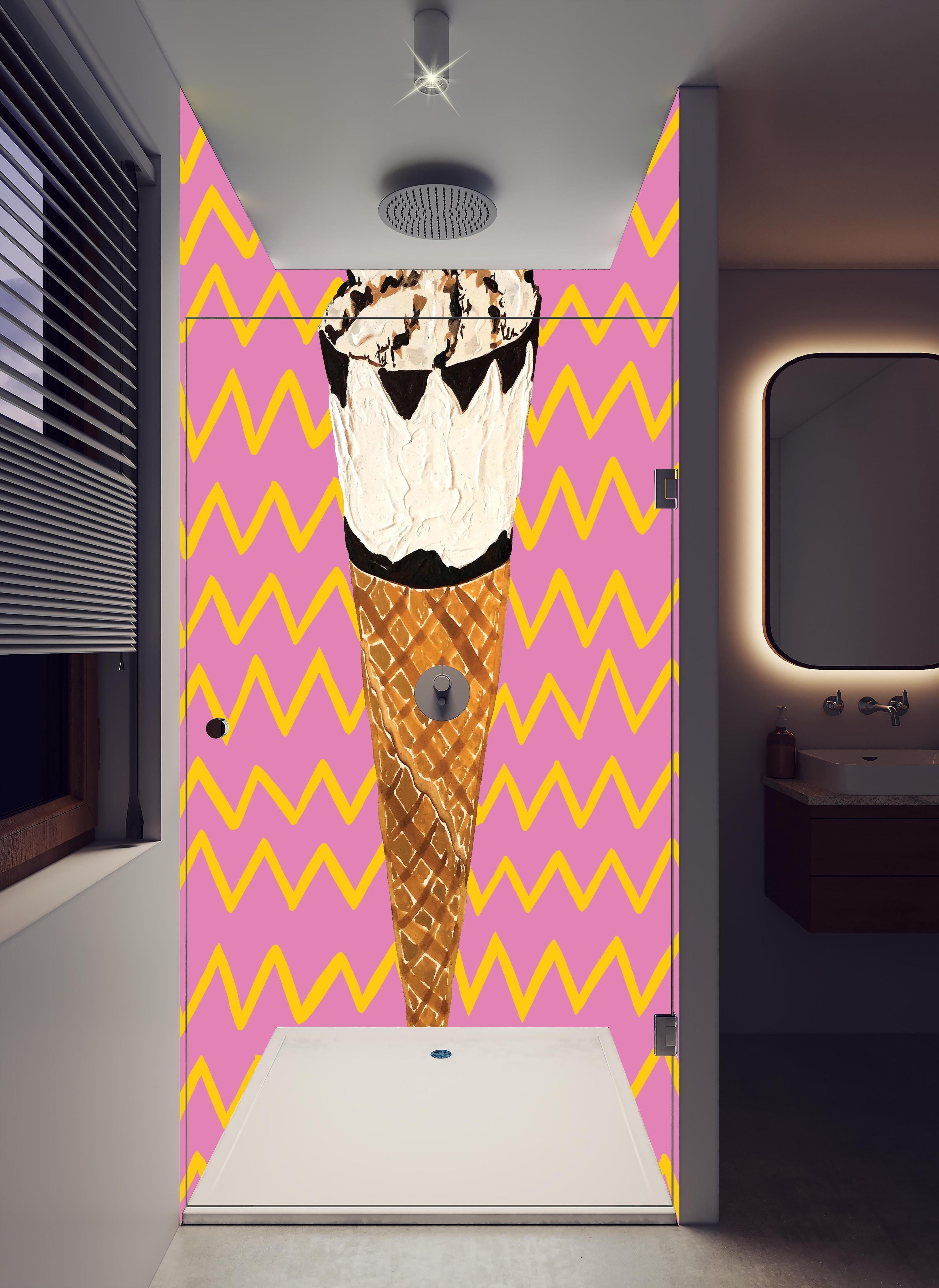Duschrückwand - Pinkes Cornetto Eis - Gemälde in hellem Badezimmer mit Regenduschkopf - zweiteilige Eck-Duschrückwand