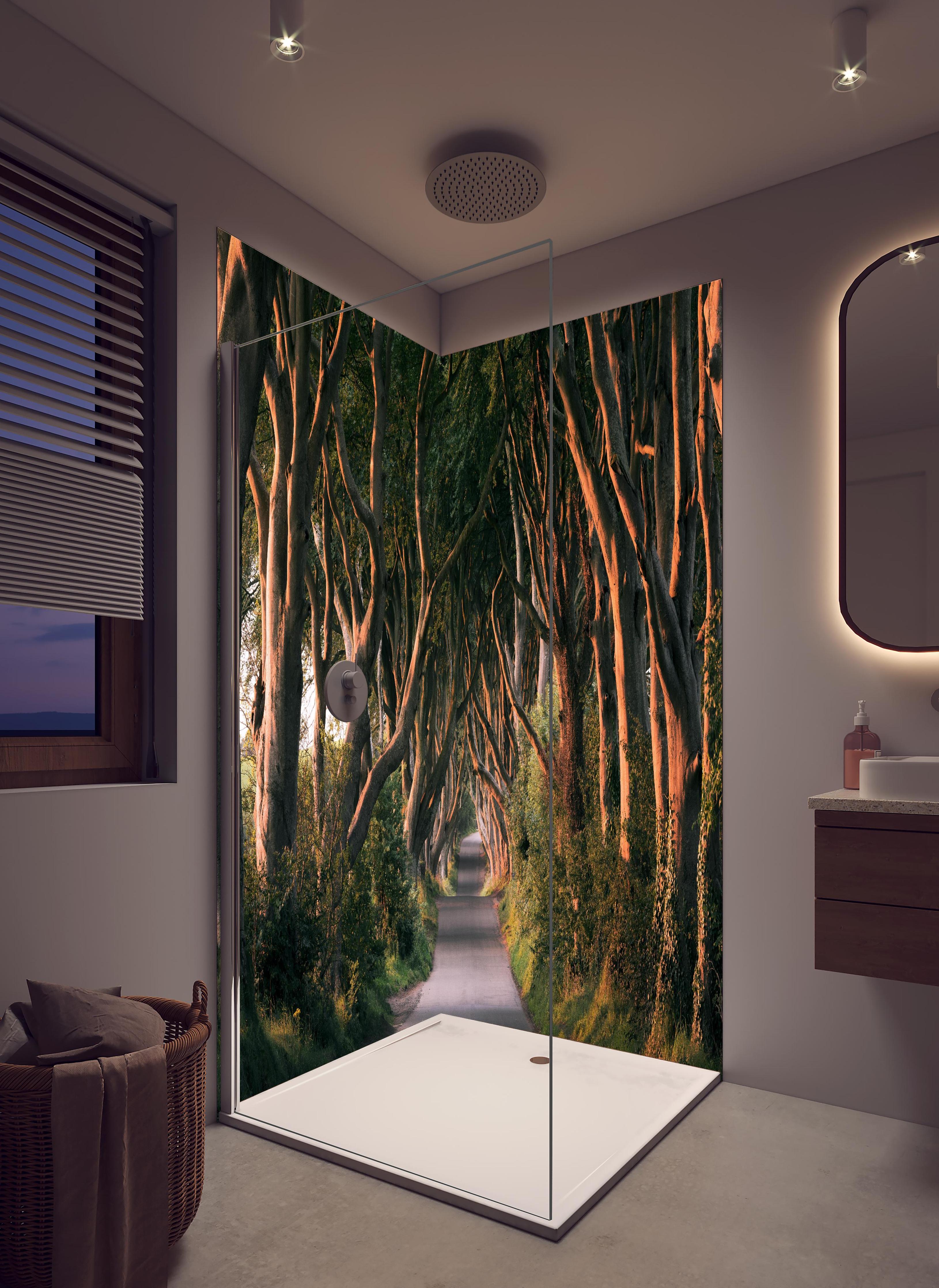 Duschrückwand - Red Avenue in hellem Badezimmer mit Regenduschkopf - zweiteilige Eck-Duschrückwand