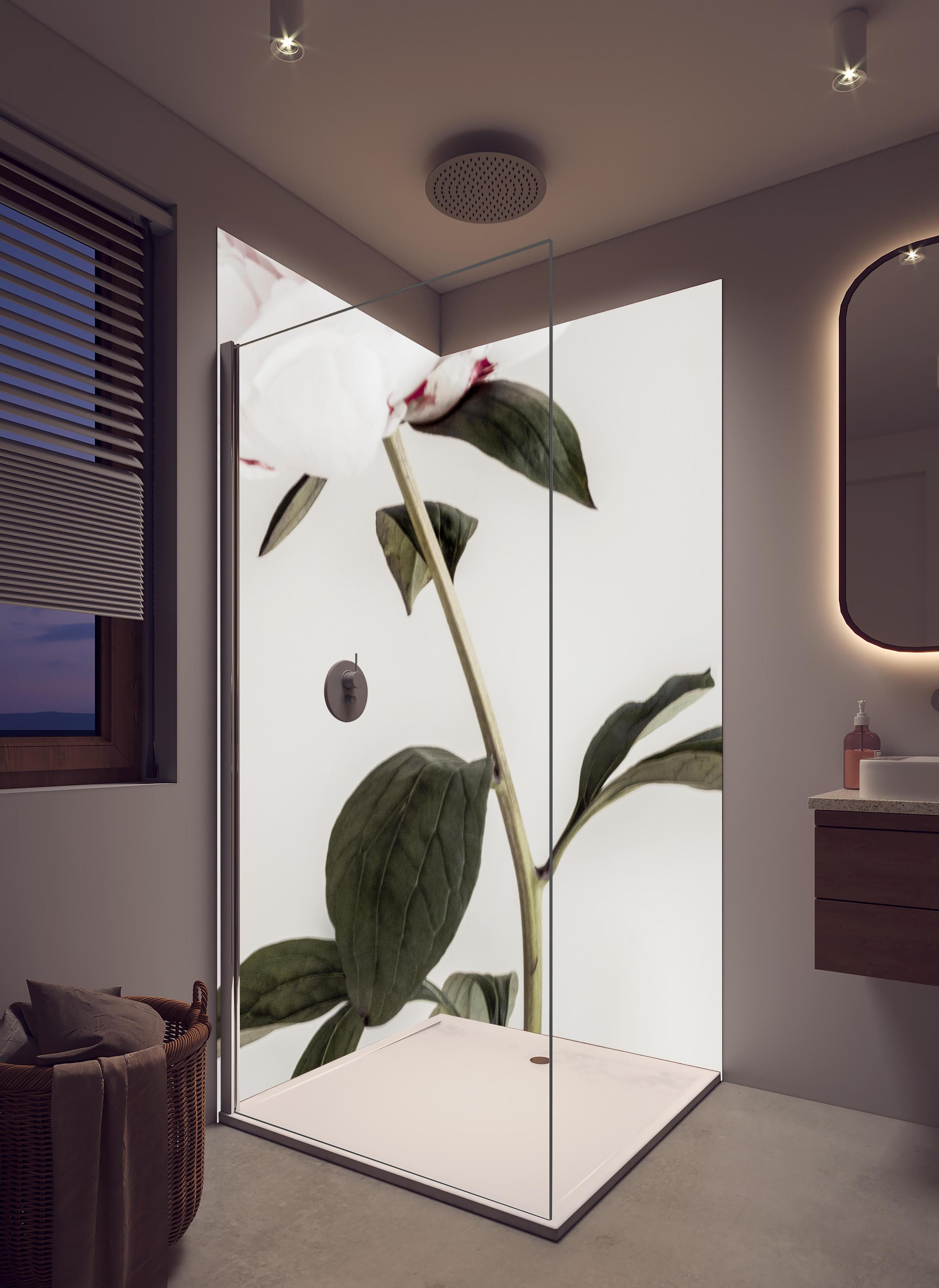 Duschrückwand - Rosa Pfingstrose - Nahaufnahme in hellem Badezimmer mit Regenduschkopf - zweiteilige Eck-Duschrückwand