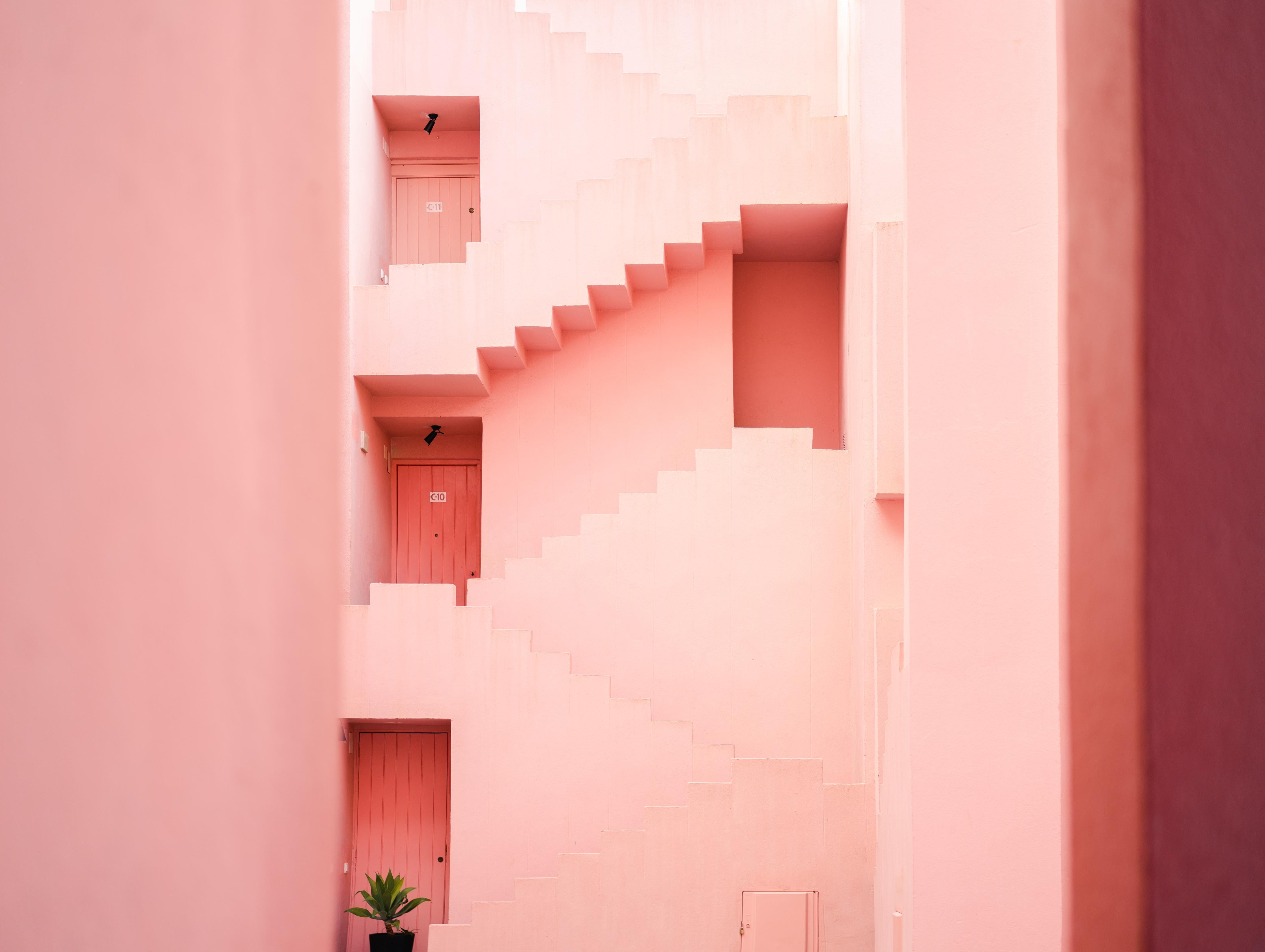 Duschrückwand-Rosafarbene Architektur La Muralla Roja