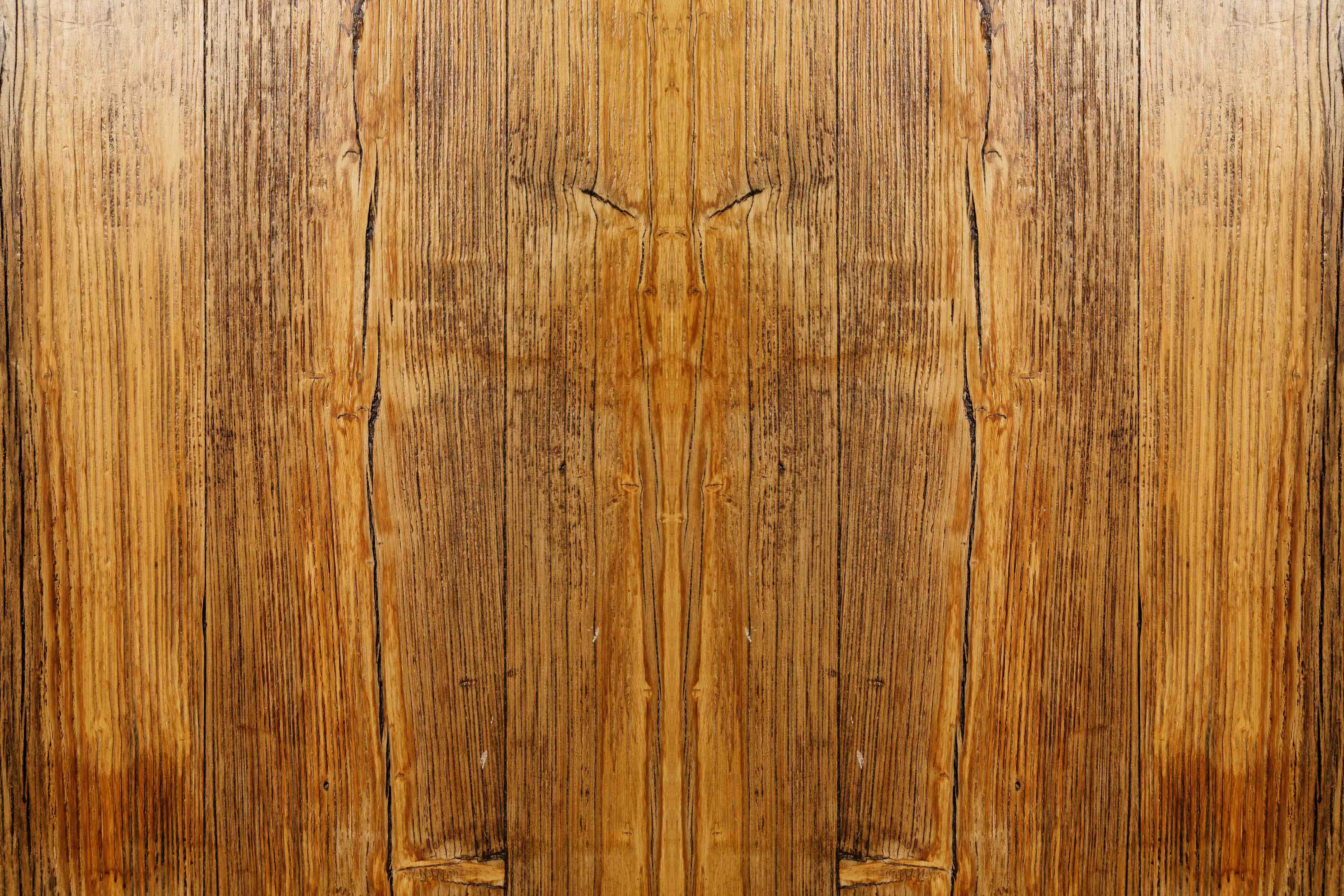 Duschrückwand-Sanfte Grautöne auf Holzbasis