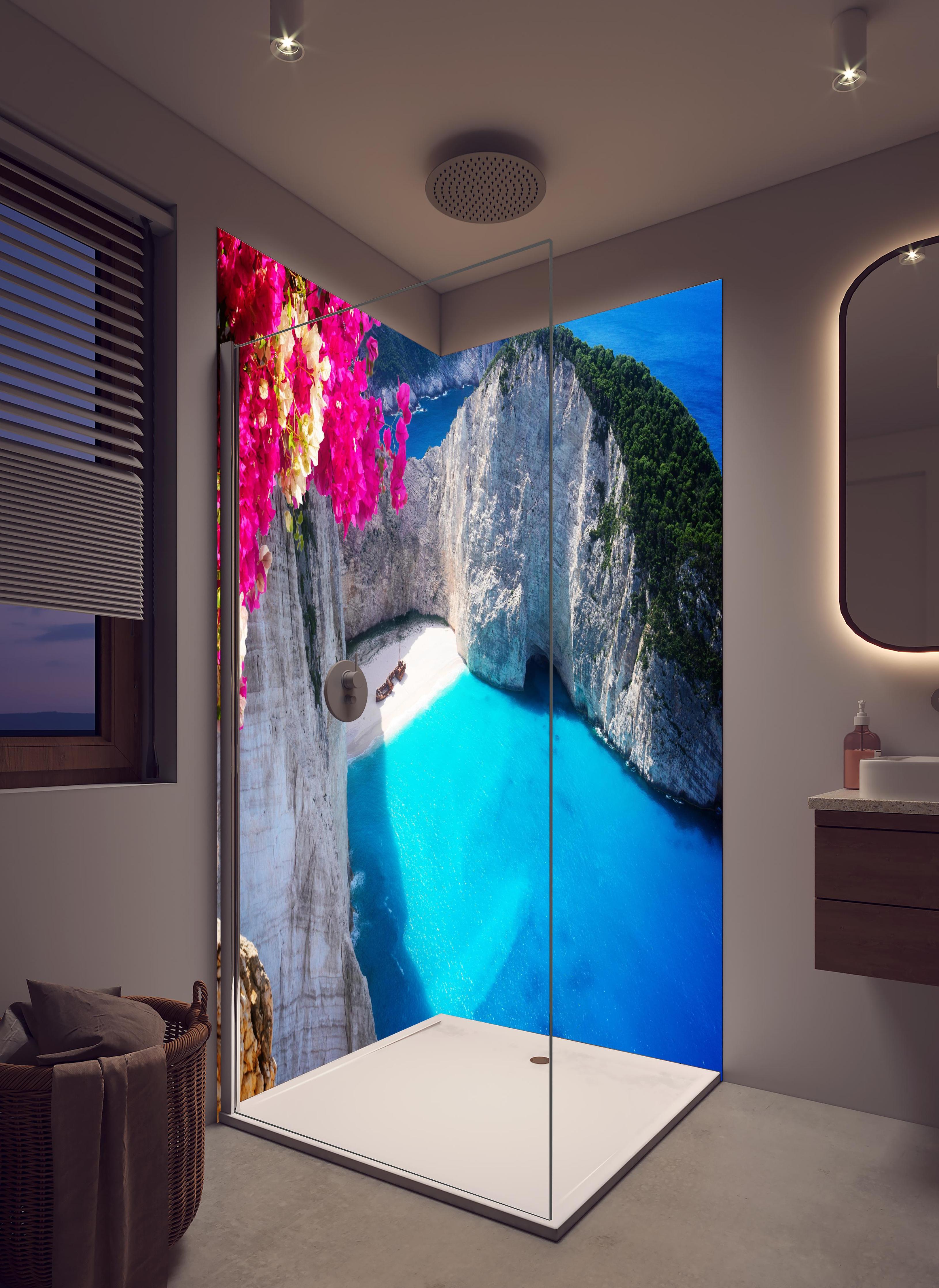Duschrückwand - Schöne Landschaft der Insel Zakinthos in hellem Badezimmer mit Regenduschkopf - zweiteilige Eck-Duschrückwand