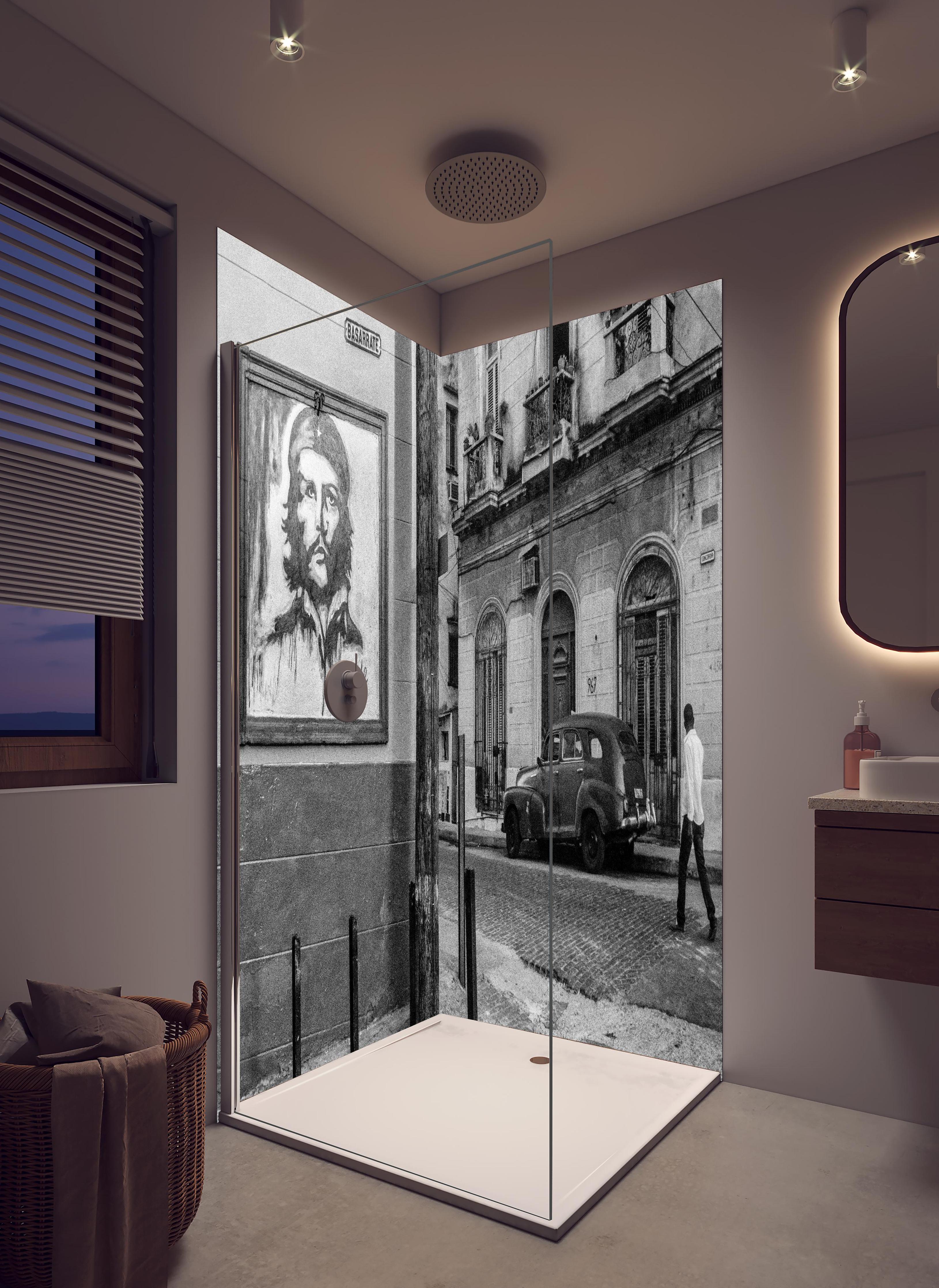 Duschrückwand - Schwarz - weißes Stadtbild in hellem Badezimmer mit Regenduschkopf - zweiteilige Eck-Duschrückwand