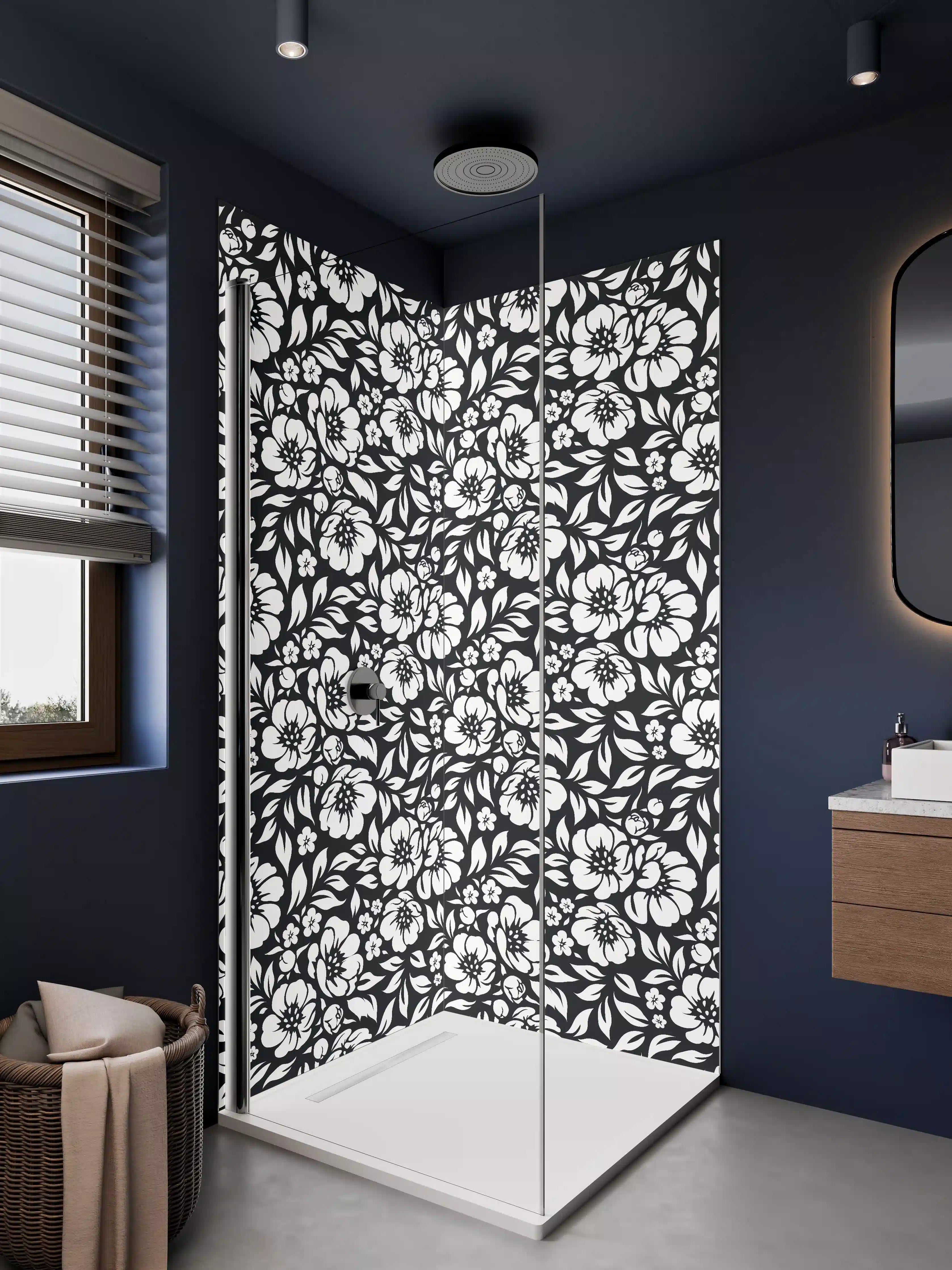 Duschrückwand - Schwarz-Weiß Blumenmuster mit floralem Design