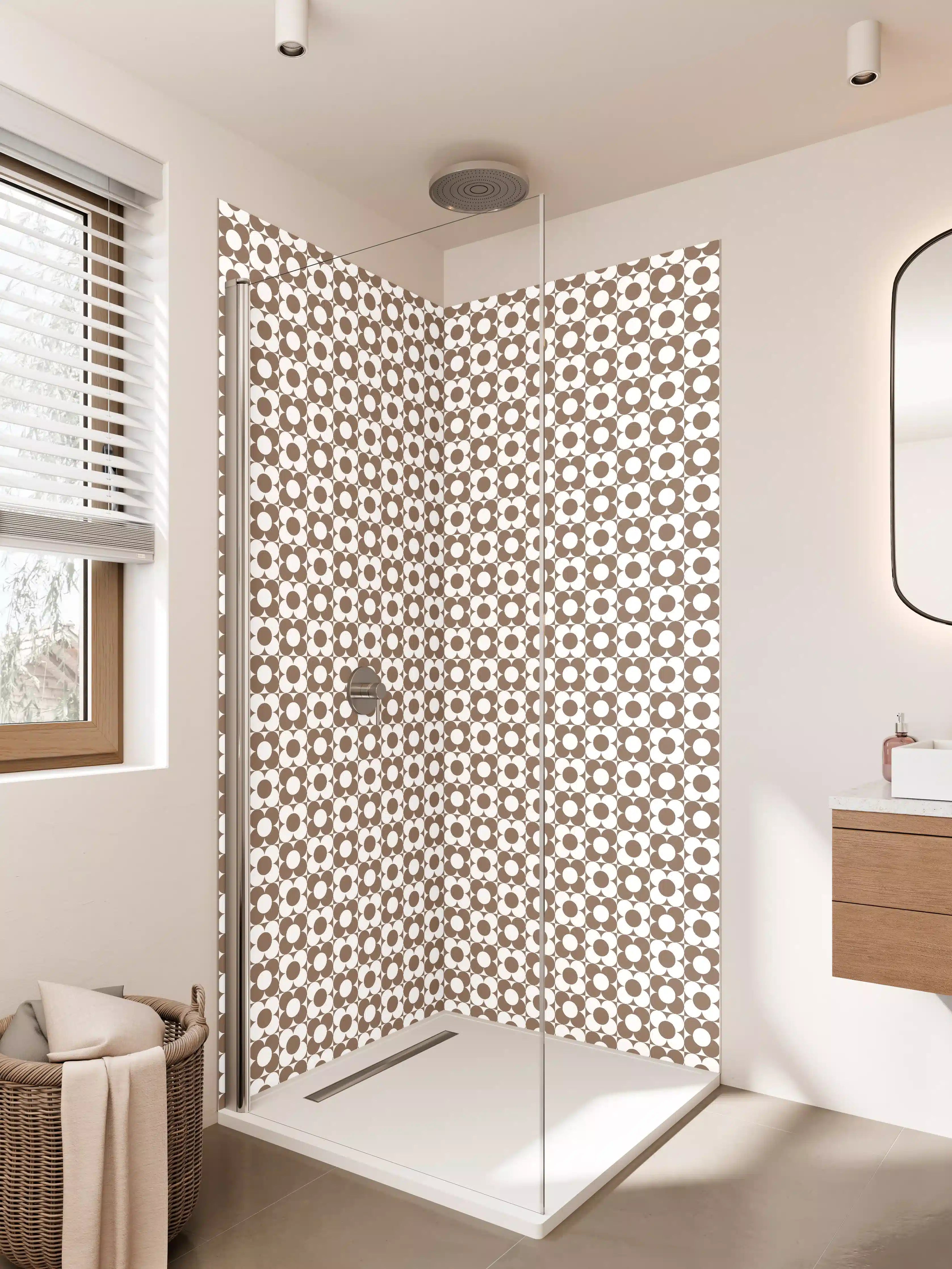 Duschrückwand - Schwarz-Weiß-Muster mit Grautönen