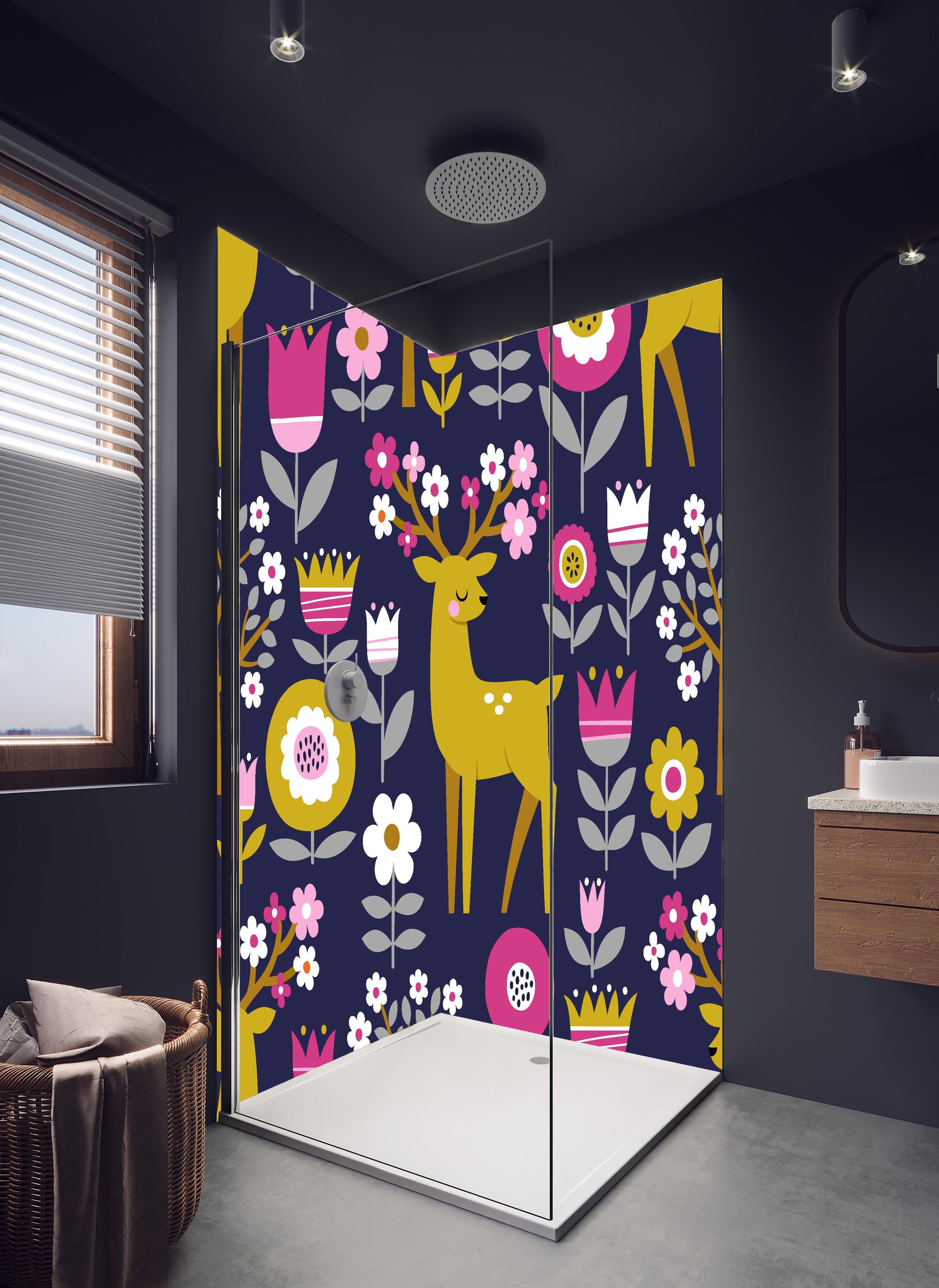 Duschrückwand - Skandinavische Waldtiere & Blumen Muster in hellem Badezimmer mit Regenduschkopf - zweiteilige Eck-Duschrückwand