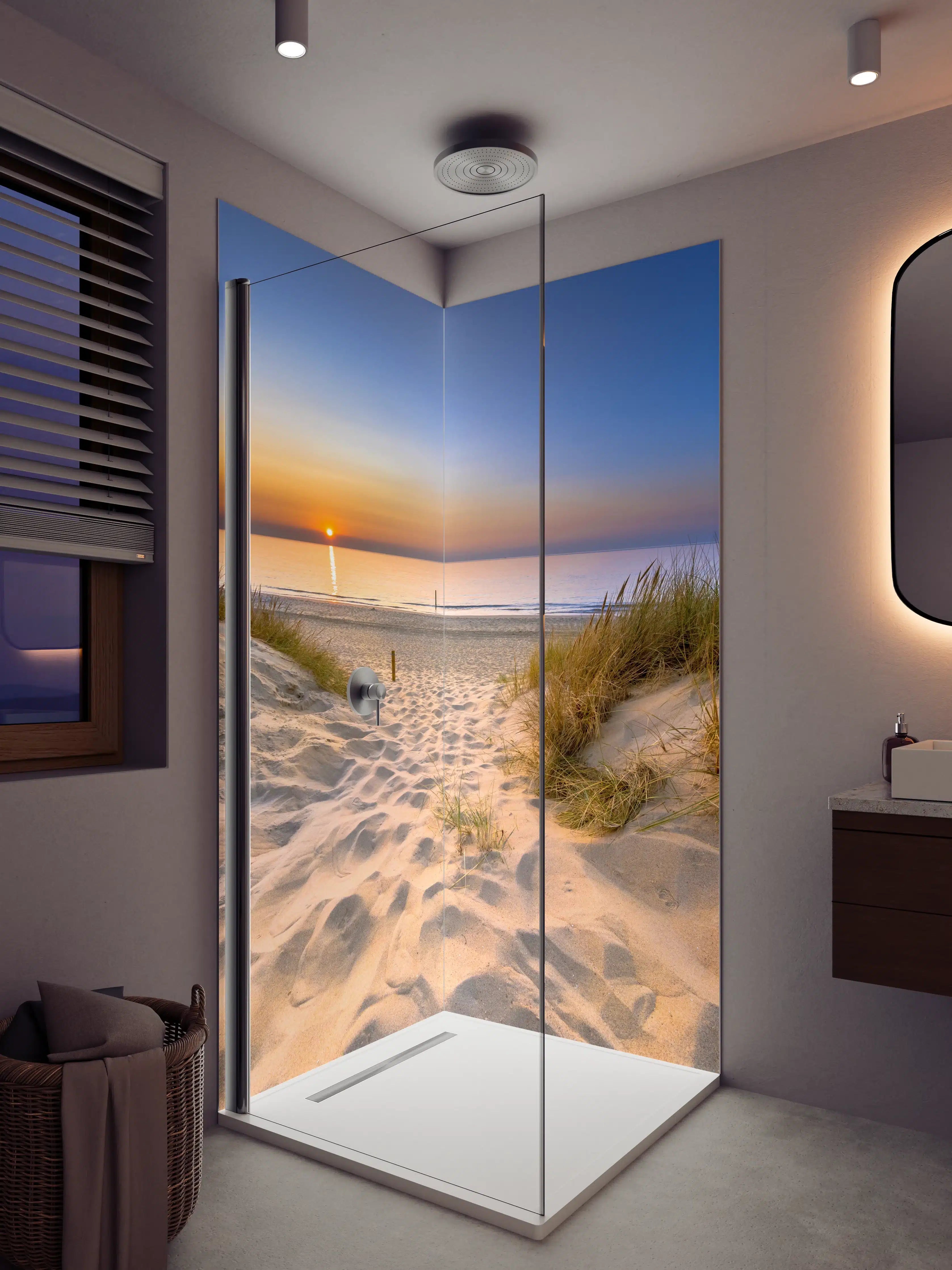 Duschrückwand - Sonnenuntergang am Strand in sanften Farben