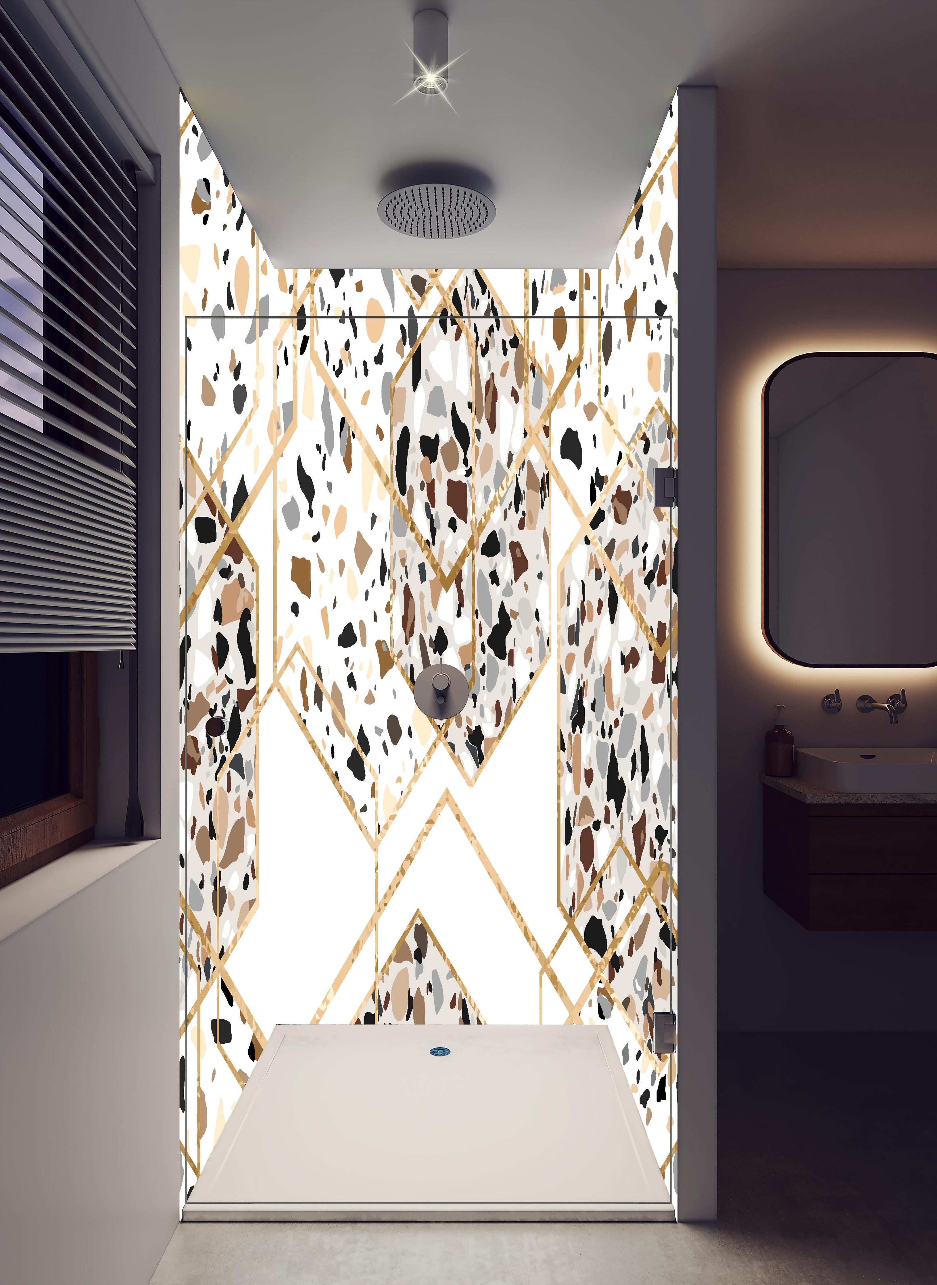 Duschrückwand - Trendiges Terrazzo-Muster mit Goldakzenten in hellem Badezimmer mit Regenduschkopf - zweiteilige Eck-Duschrückwand