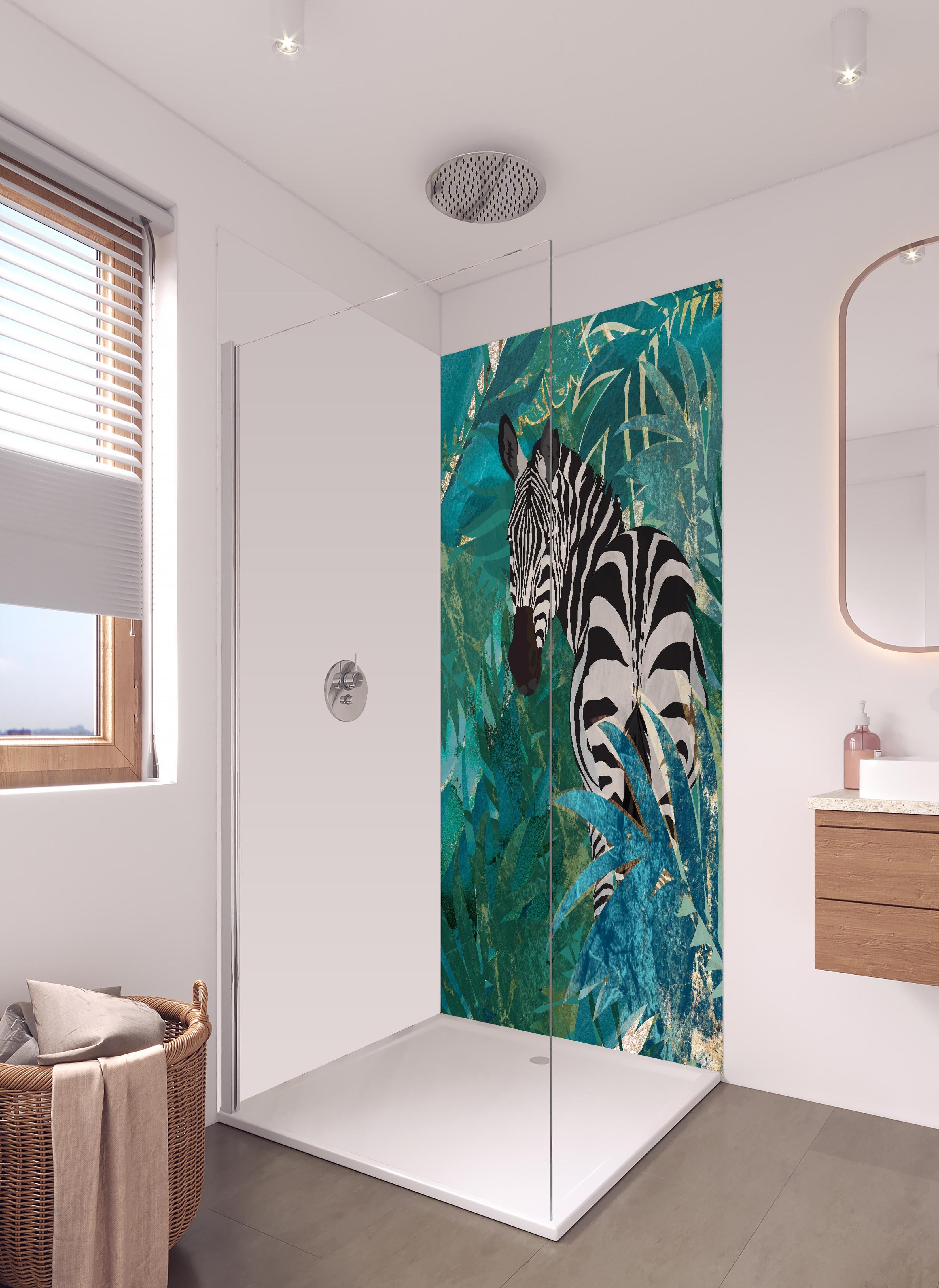 Duschrückwand - Tropische Zeichnung - Zebra in hellem Badezimmer mit Regenduschkopf - zweiteilige Eck-Duschrückwand