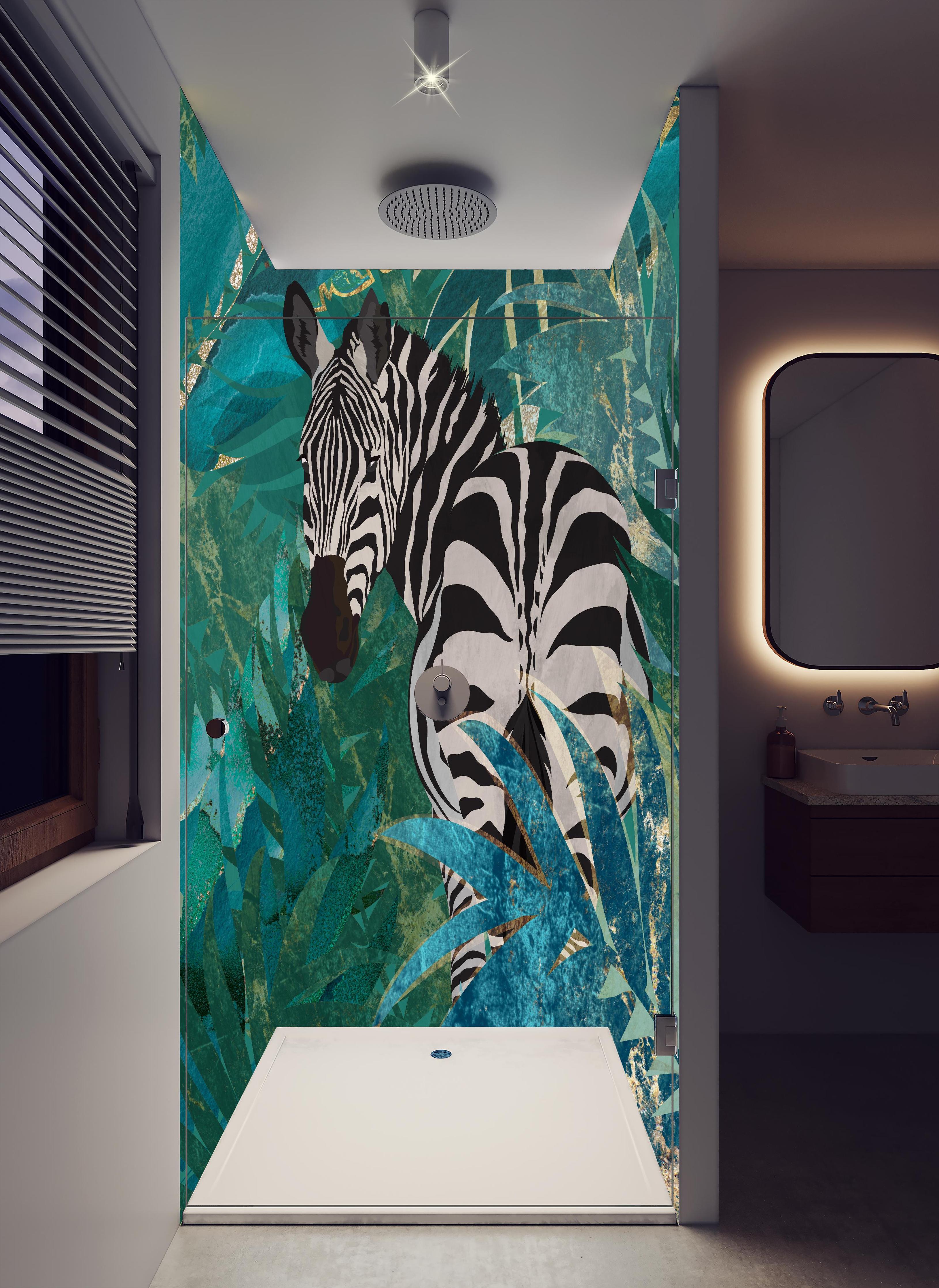 Duschrückwand - Tropische Zeichnung - Zebra in hellem Badezimmer mit Regenduschkopf - zweiteilige Eck-Duschrückwand