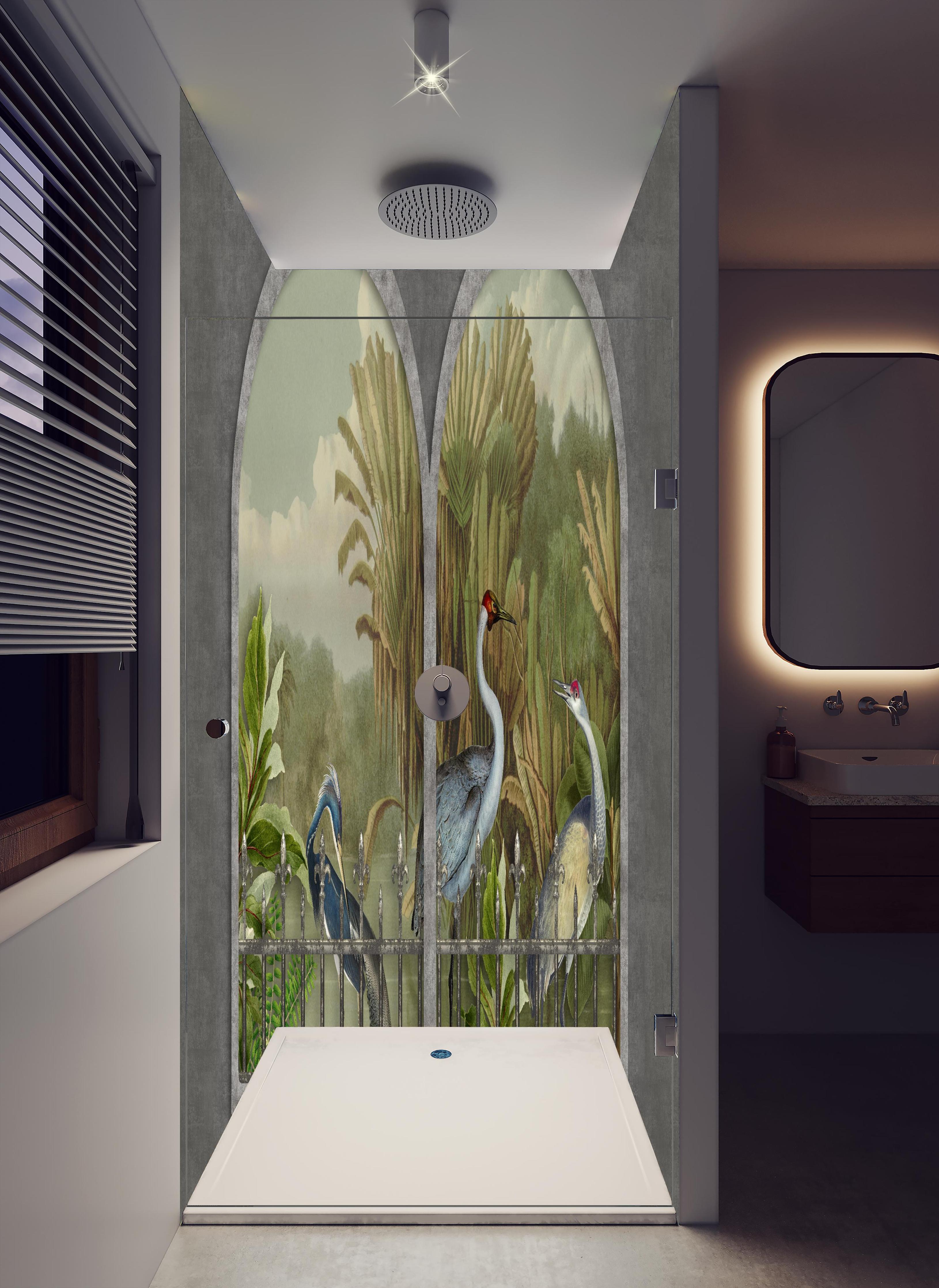 Duschrückwand - Tropischer Dschungel mit Kranichen Motiv in hellem Badezimmer mit Regenduschkopf - zweiteilige Eck-Duschrückwand