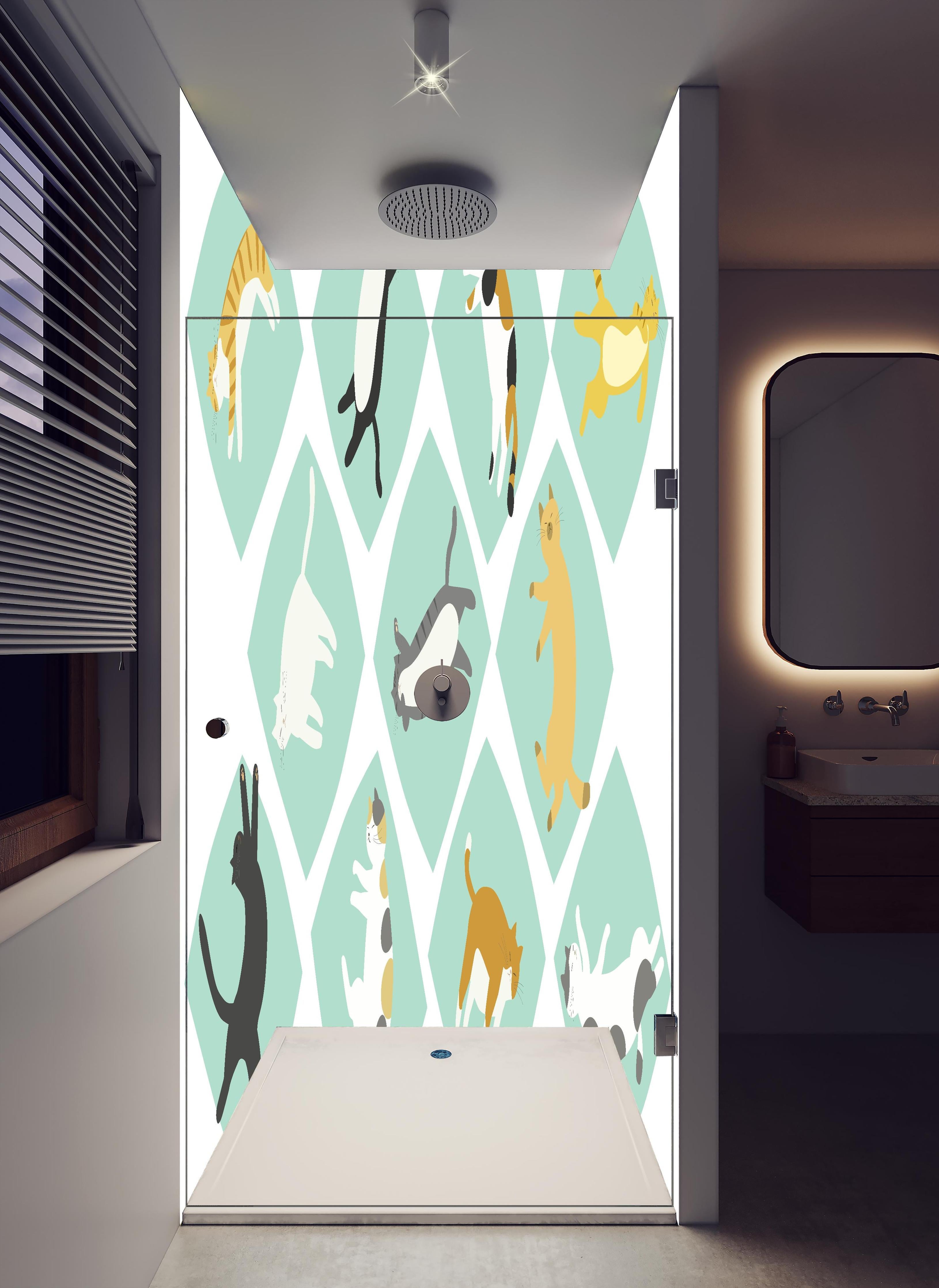 Duschrückwand - Verspielte Tierillustrationen in Pastellfarben in hellem Badezimmer mit Regenduschkopf - zweiteilige Eck-Duschrückwand