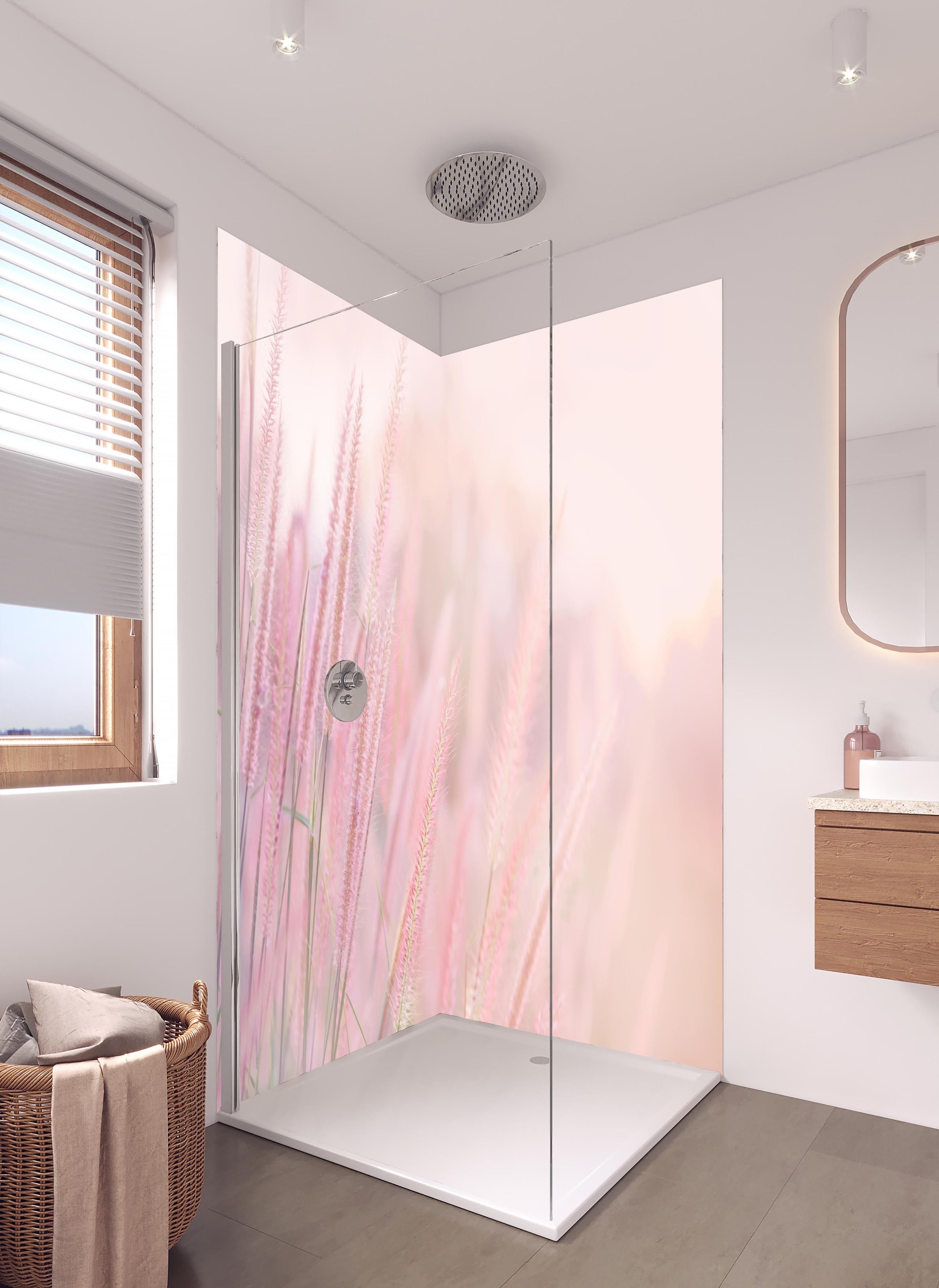 Duschrückwand - Vintage Gräser in Pastellrosa und Weiß in hellem Badezimmer mit Regenduschkopf - zweiteilige Eck-Duschrückwand
