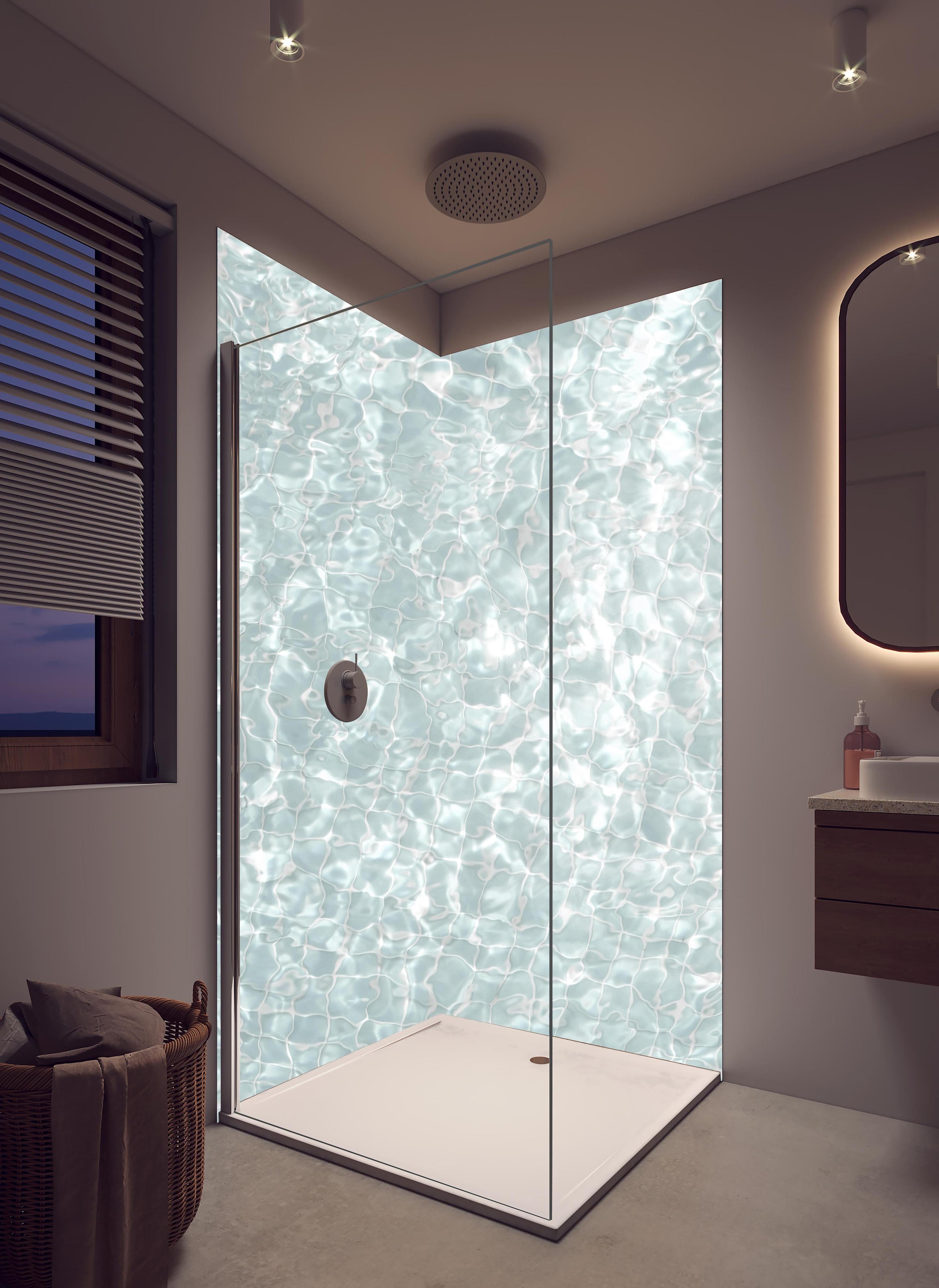 Duschrückwand - Wasseroberfläche in hellem Badezimmer mit Regenduschkopf - zweiteilige Eck-Duschrückwand