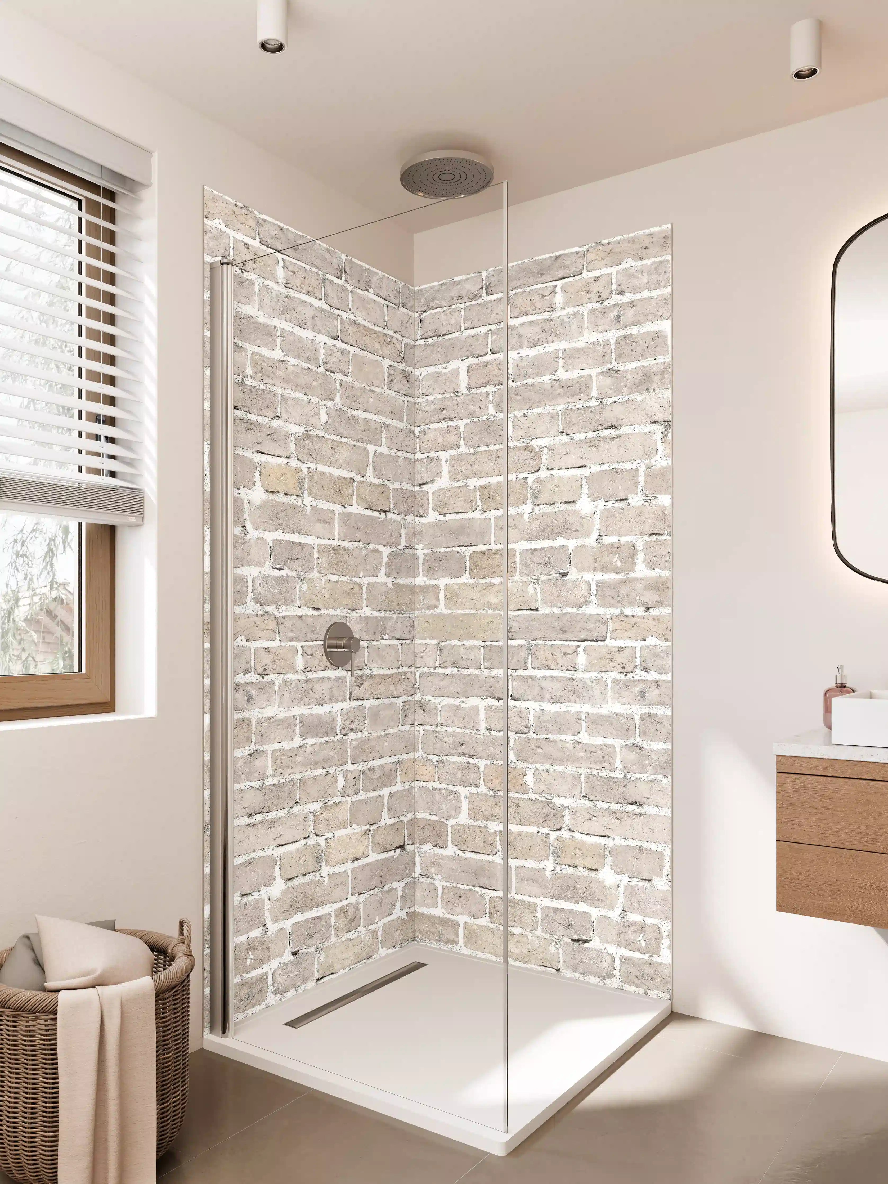 Duschrückwand - Weiß gewaschenes altes Mauerpanorama