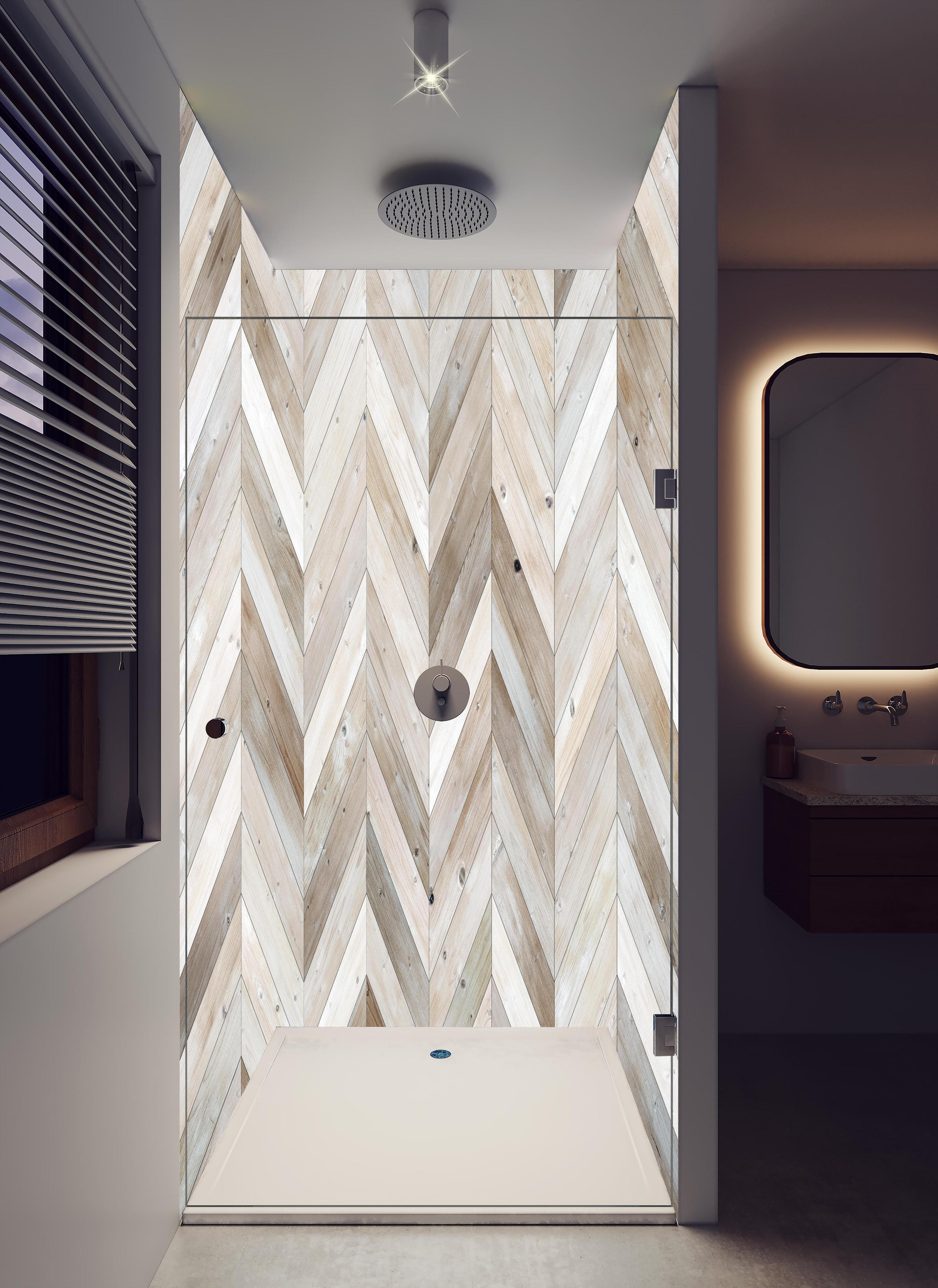 Duschrückwand - Weiße Chevron Textur in hellem Badezimmer mit Regenduschkopf - zweiteilige Eck-Duschrückwand