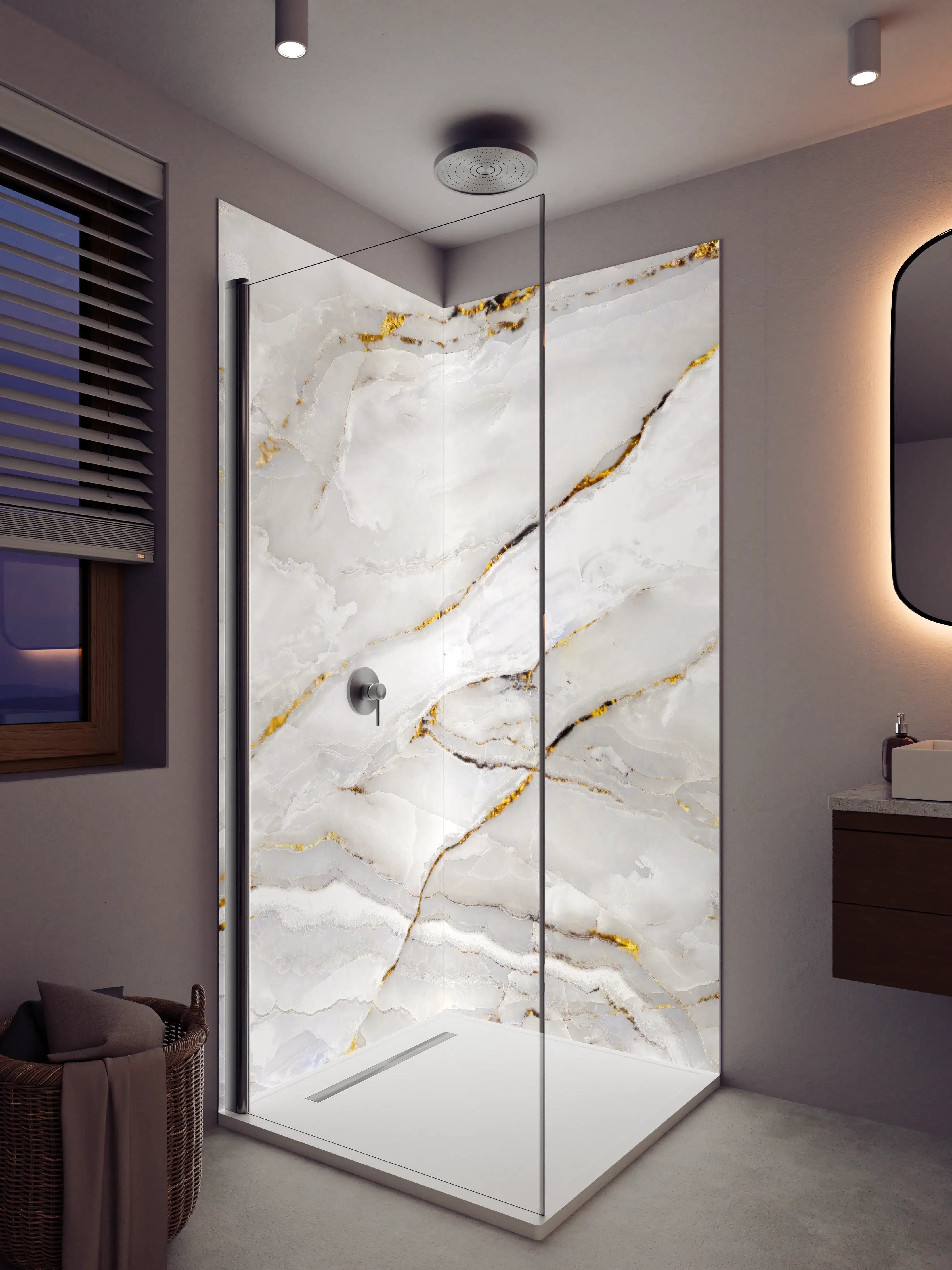 Duschrückwand - Weiße Marmor-Optik mit goldenen Akzenten