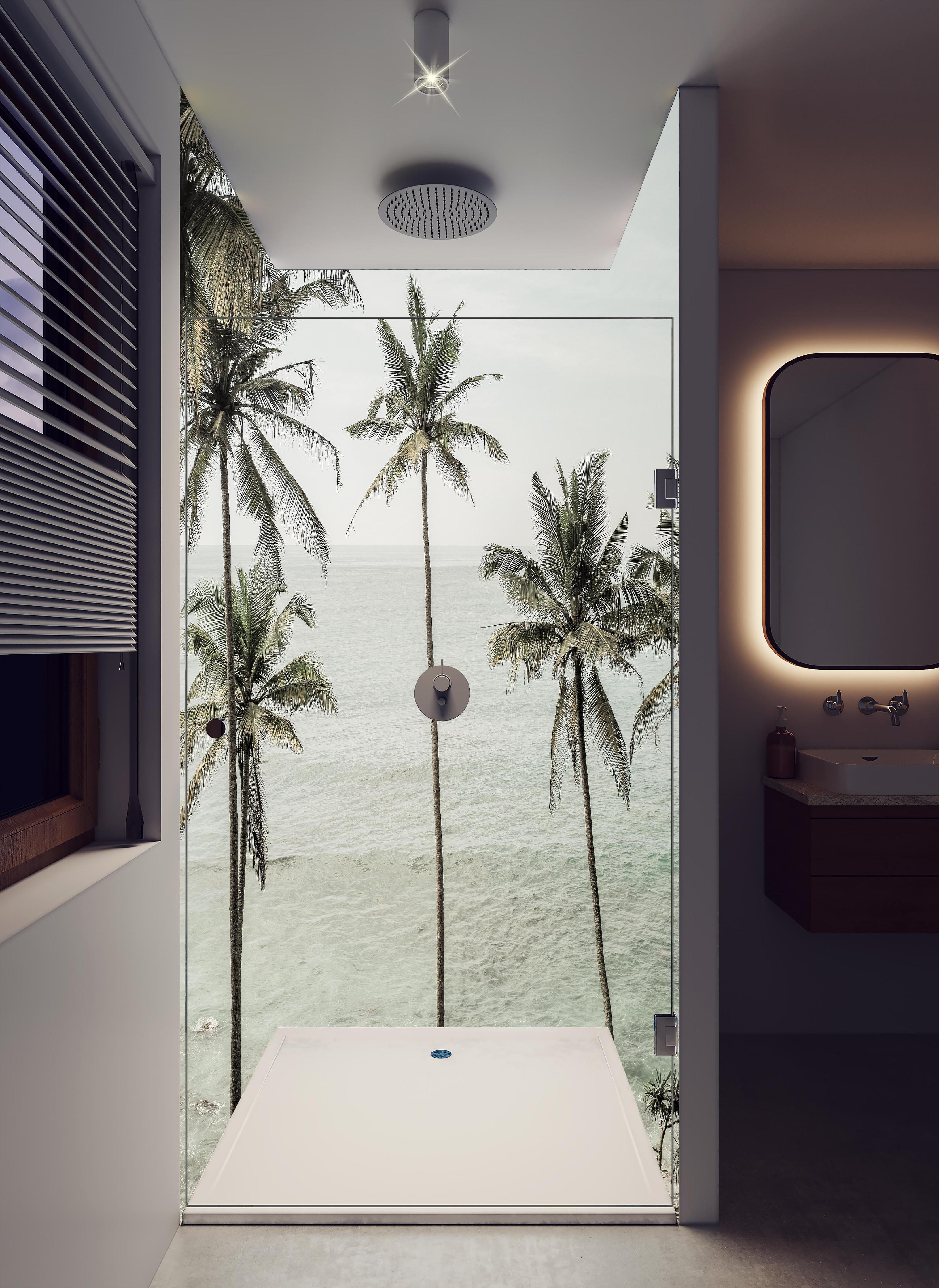 Duschrückwand - Weiße Sandstrände mit grünen Palmen in hellem Badezimmer mit Regenduschkopf - zweiteilige Eck-Duschrückwand