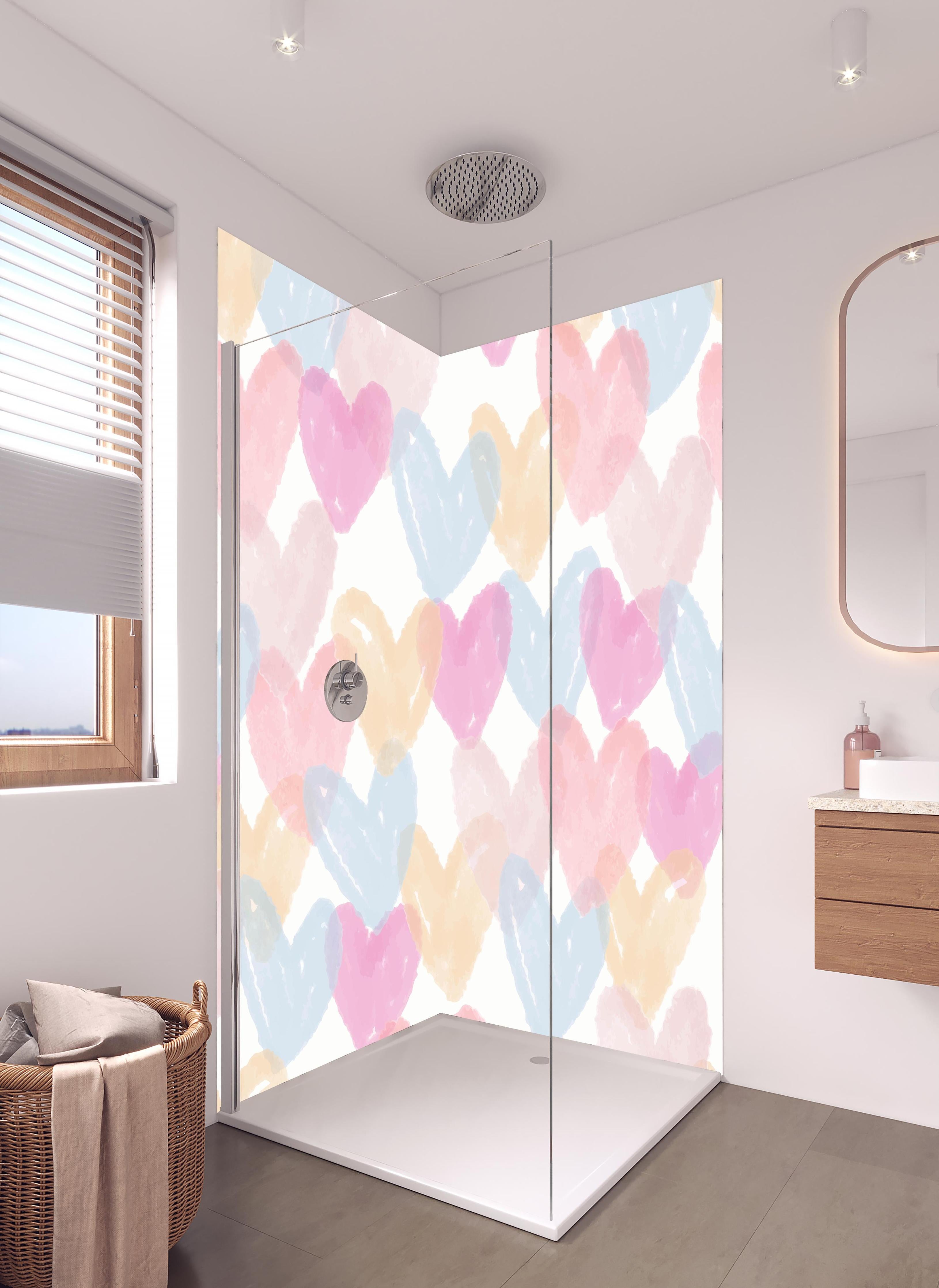 Duschrückwand - Zarte Pastellherzen Aquarell Design in hellem Badezimmer mit Regenduschkopf - zweiteilige Eck-Duschrückwand