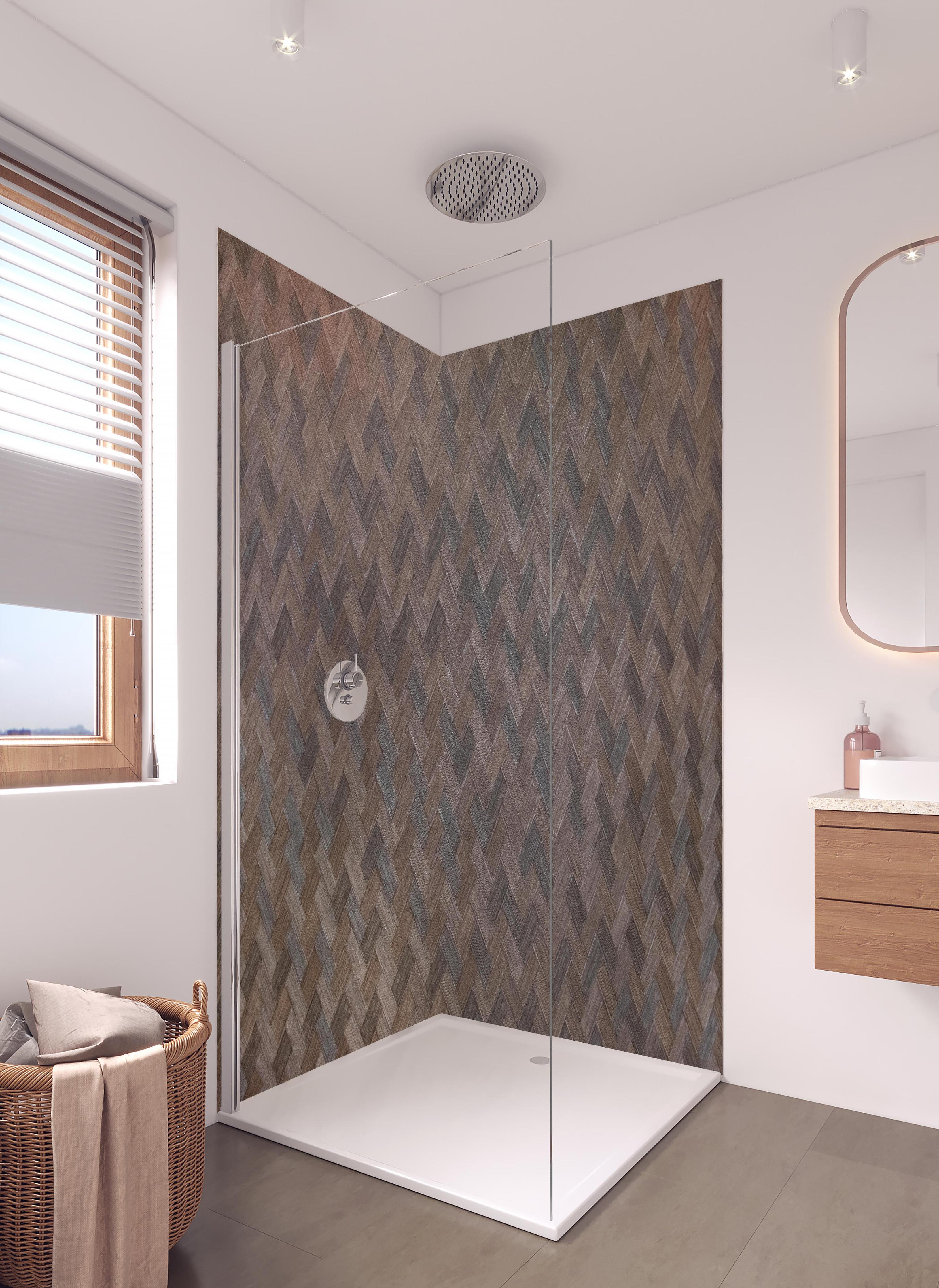 Duschrückwand - dunkles Vinyl Fischgrätenmuster in hellem Badezimmer mit Regenduschkopf - zweiteilige Eck-Duschrückwand