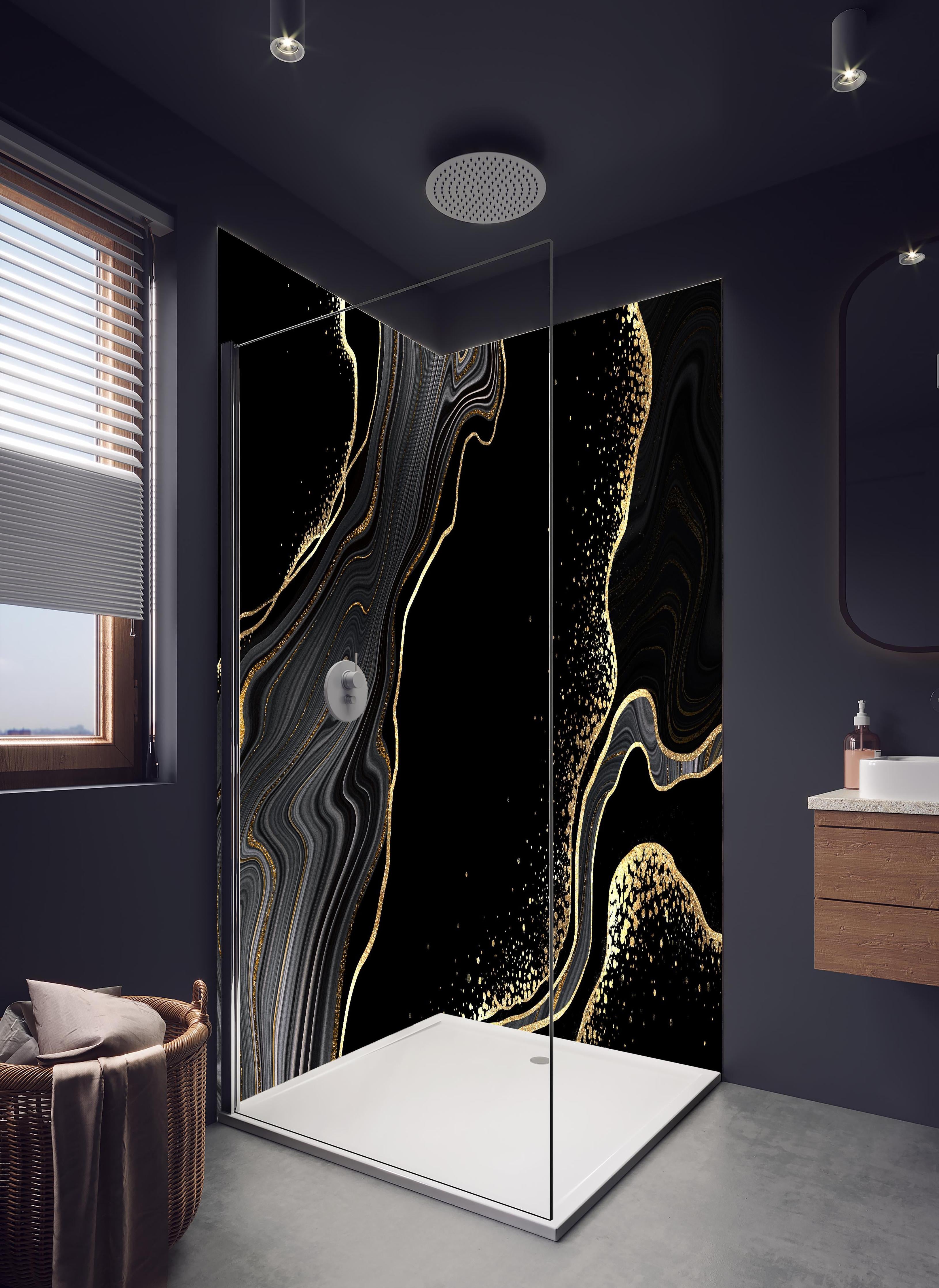 Duschrückwand - schwarzer Achat Hintergrund mit goldenen Adern in hellem Badezimmer mit Regenduschkopf - zweiteilige Eck-Duschrückwand
