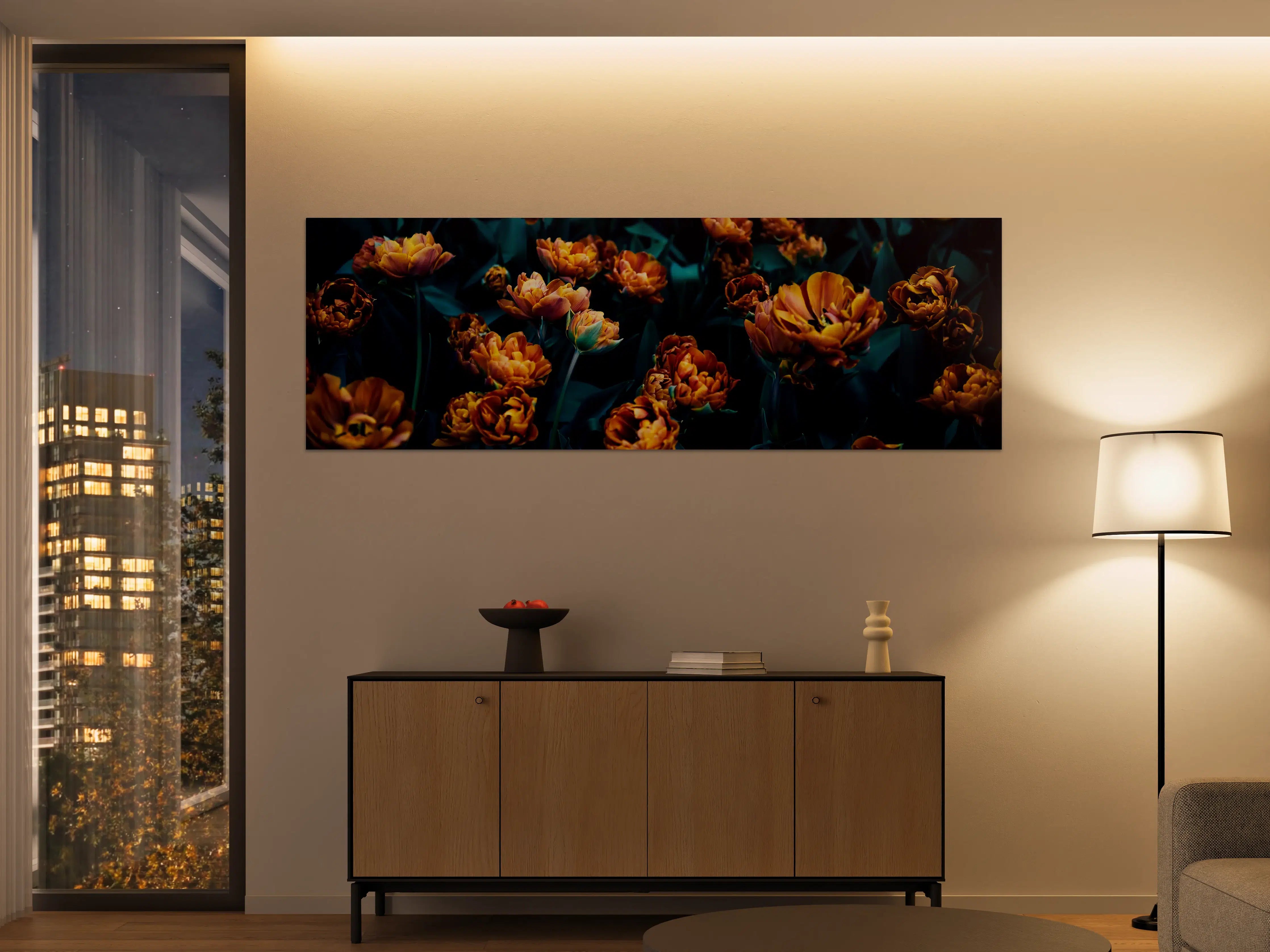 Große Wandbilder - Dunkle orangefarbene Tulpen unter dunklem Licht