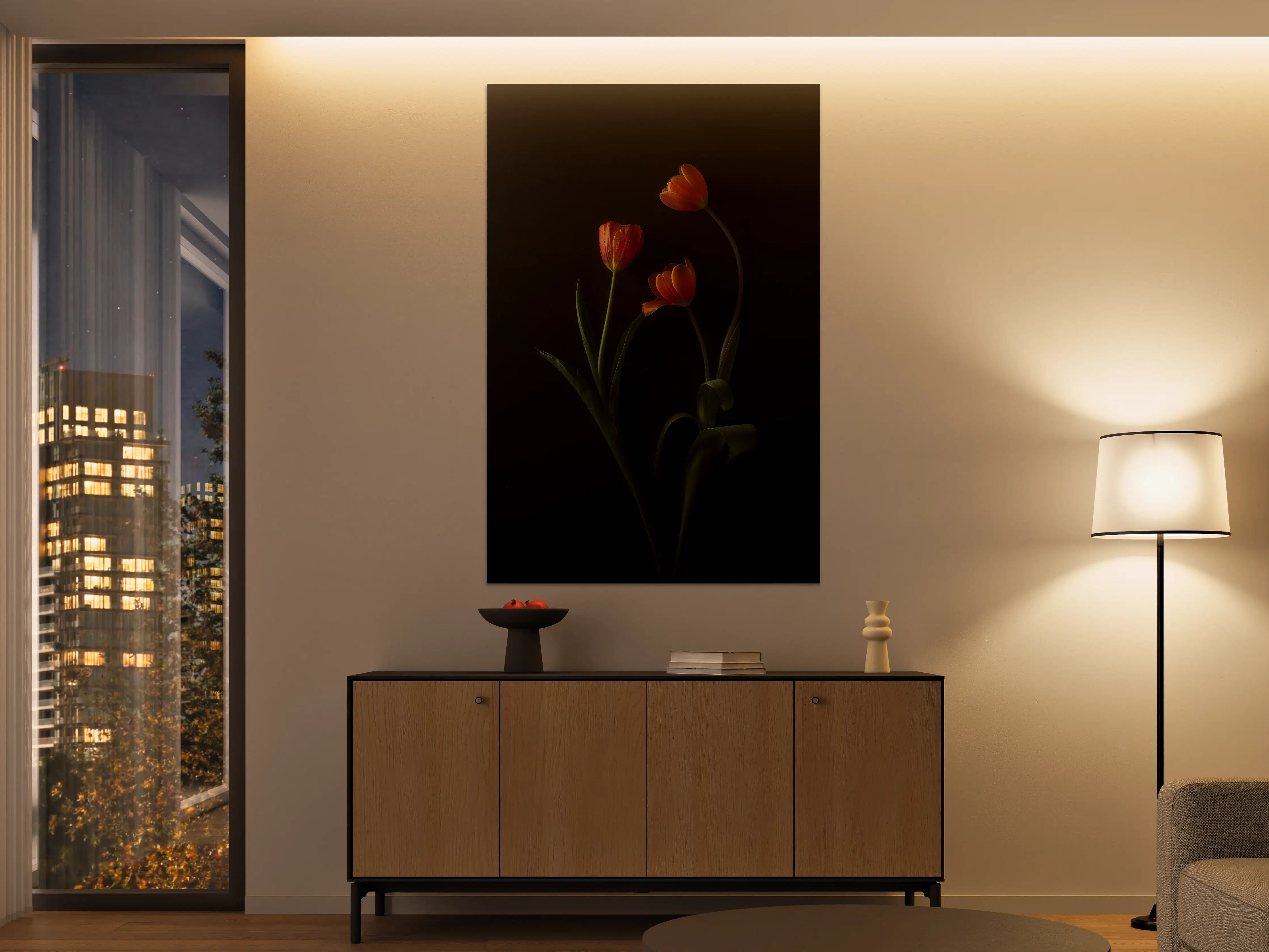 Große Wandbilder - Elegant rote Tulpen vor schwarzem Hintergrund